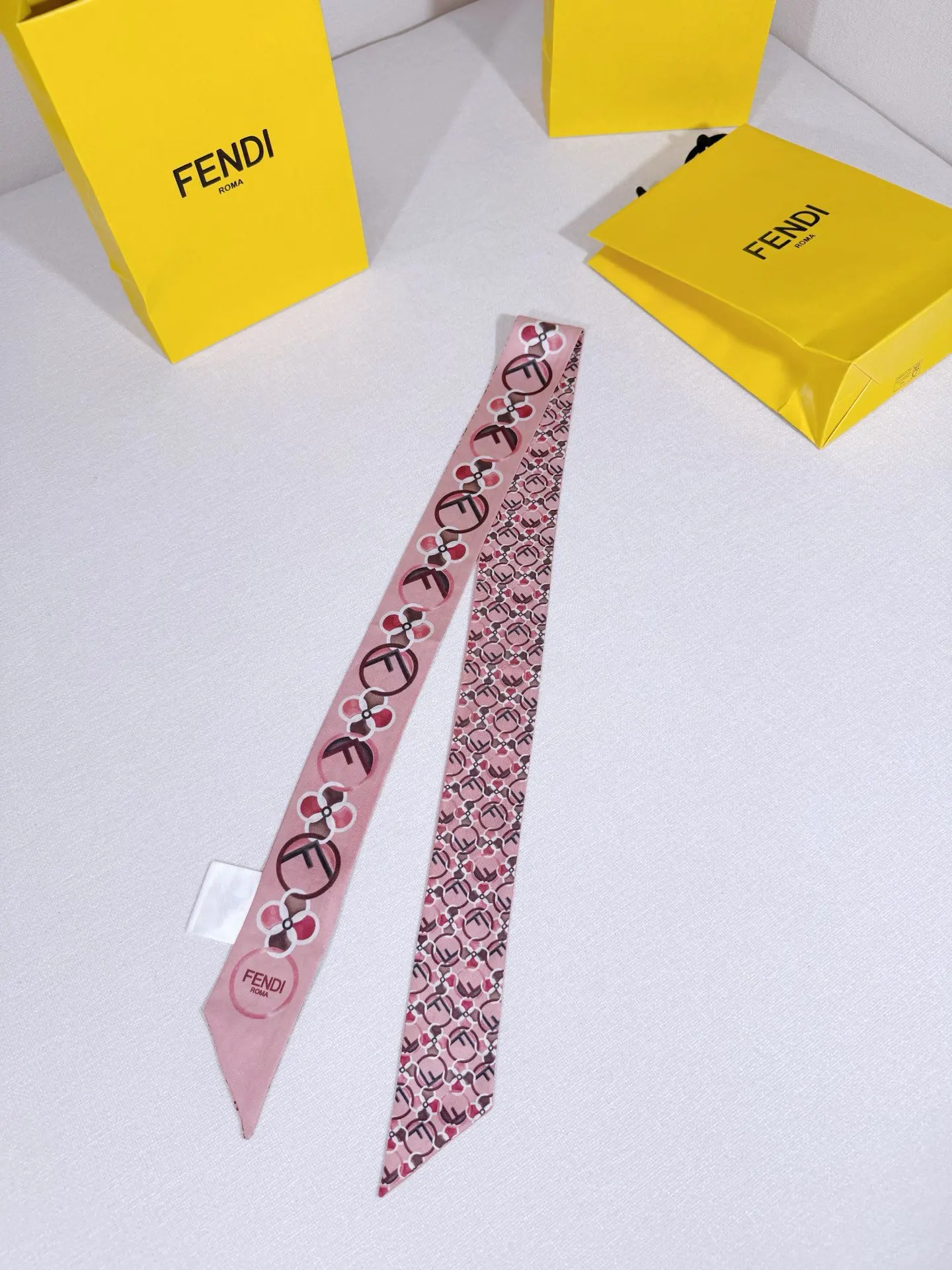 Pink Fashion Item Commuter Versatile