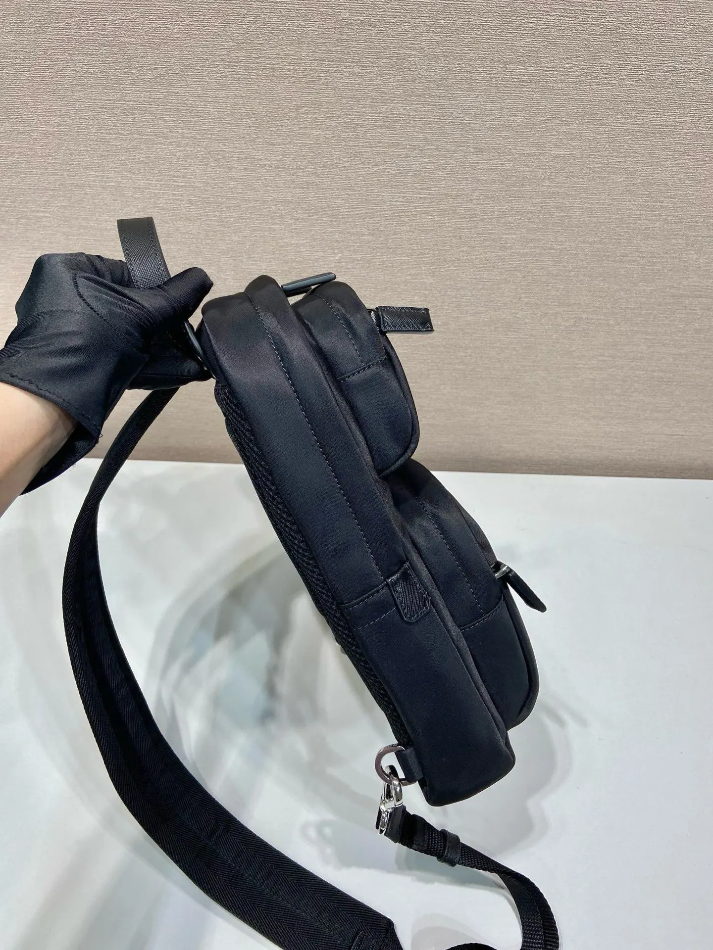 尼龙 又是一款永久不过时 长 高 底 双肩包 实用双肩款