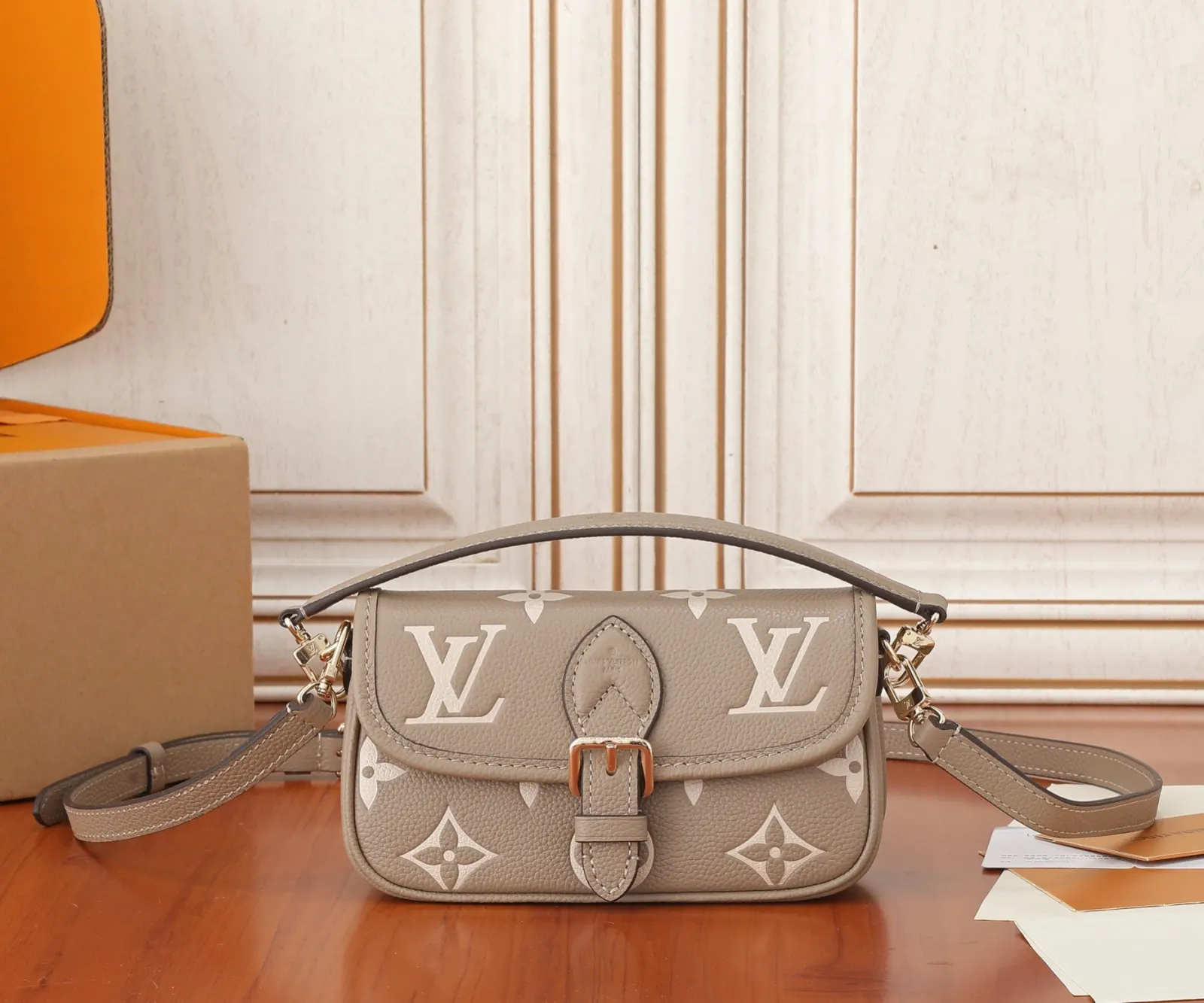 Organizer Pouch Travel Leather