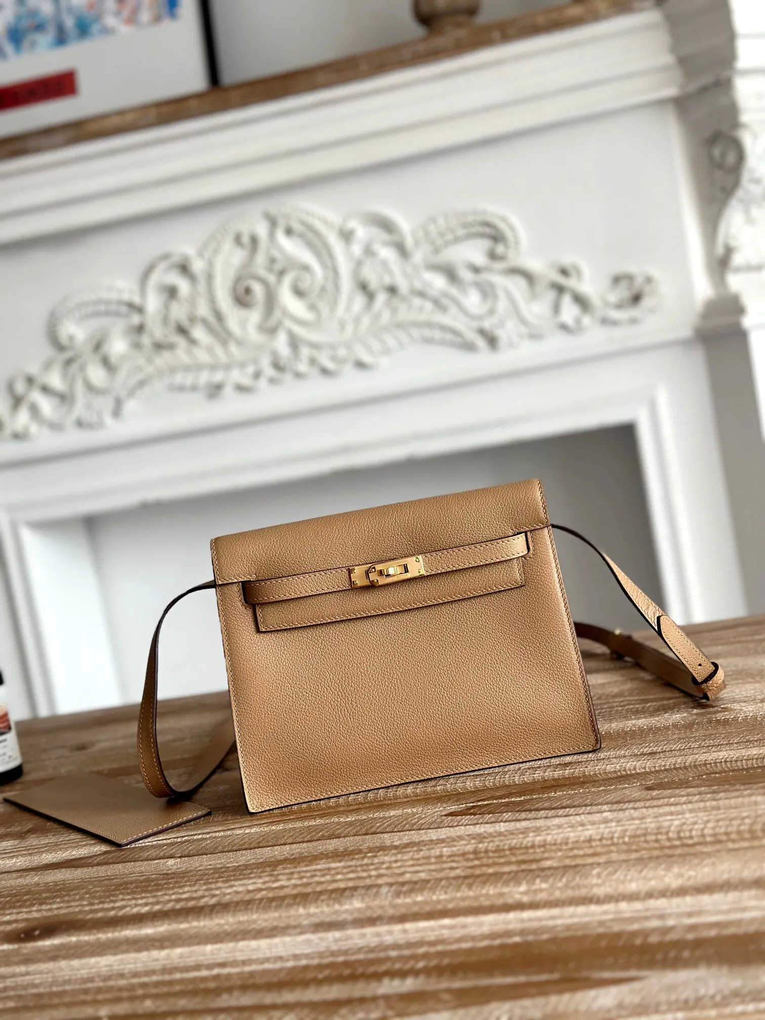 Hermes Kelly Danse 魏玛犬 Evercolor牛皮 雙肩包 22cm 休閒通勤款