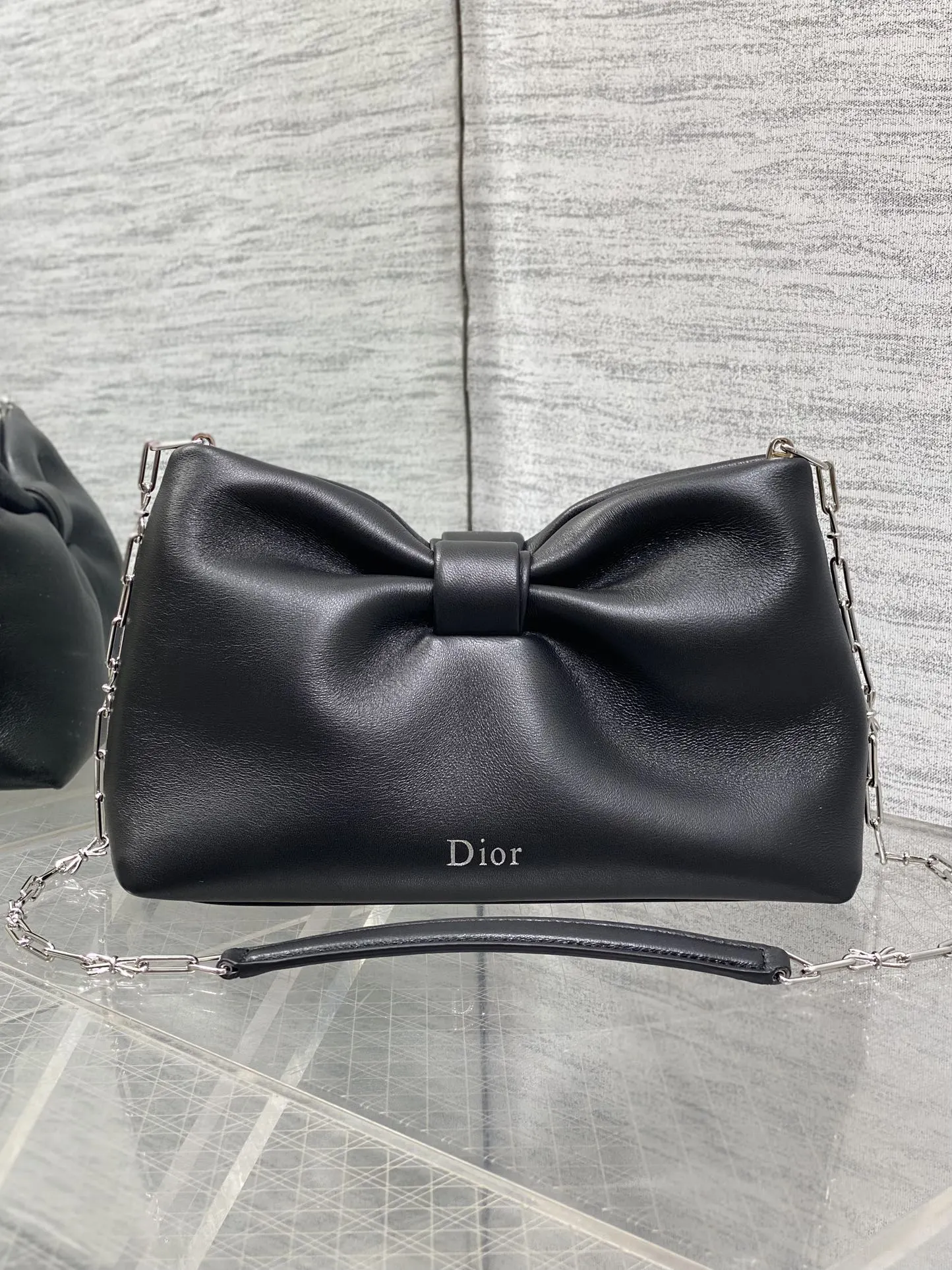 Dior 小牛皮鏈條包 手提斜挎款