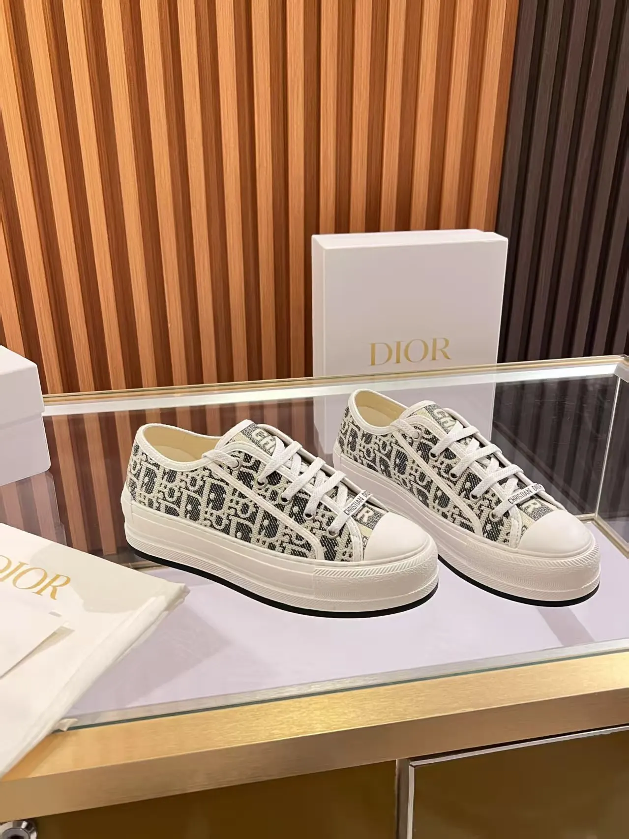 Dior 運動鞋 休閒百搭款