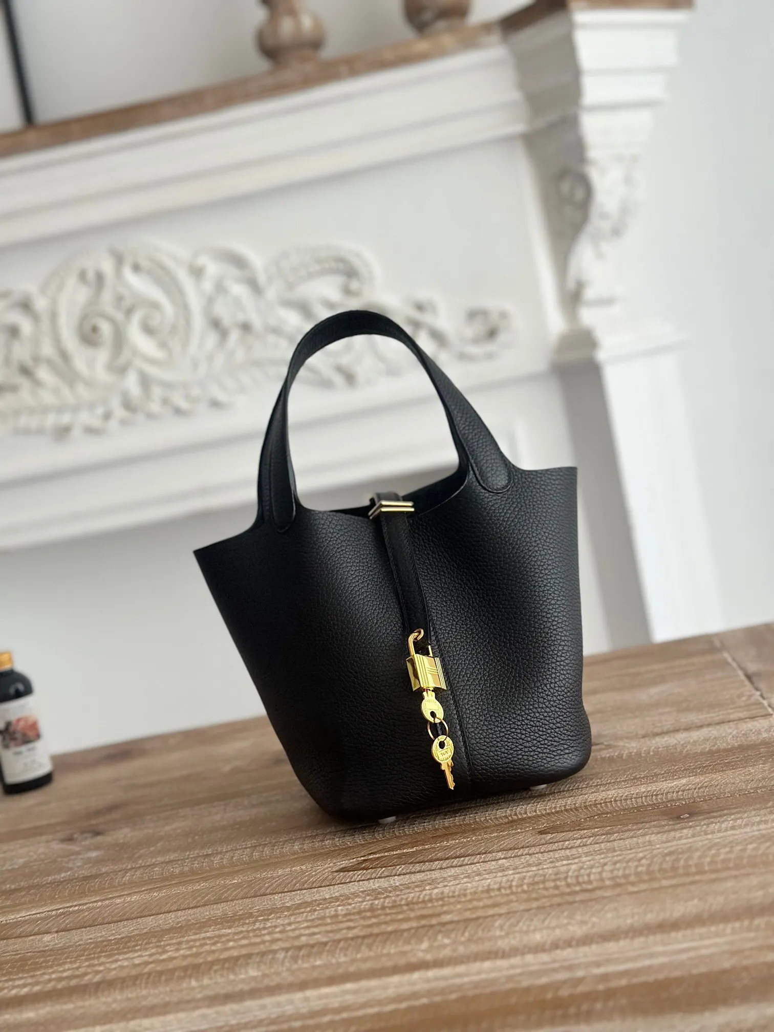 Hermes 黑色 牛皮 手提包 18cm 經典款