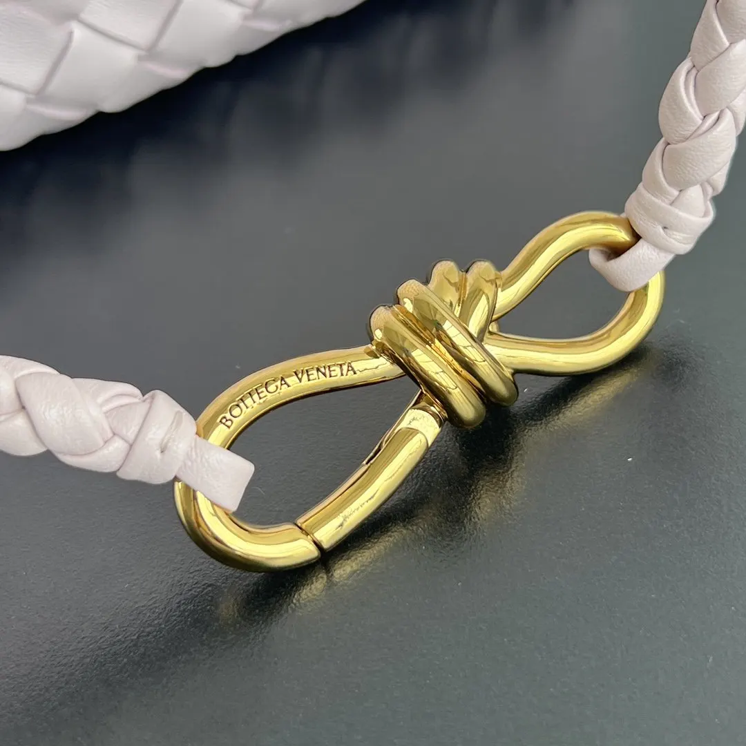 Bottega Veneta 金色 羊皮 斜挎包 轻便斜挎款