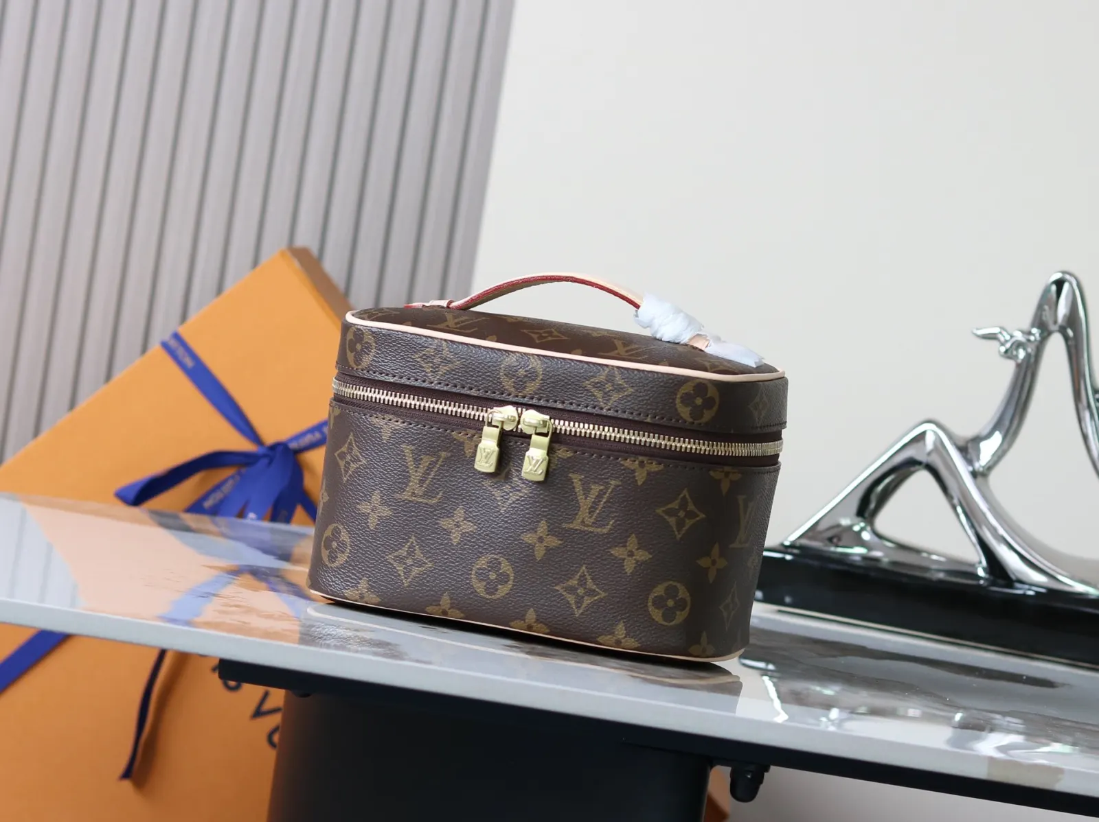 LV 手提包