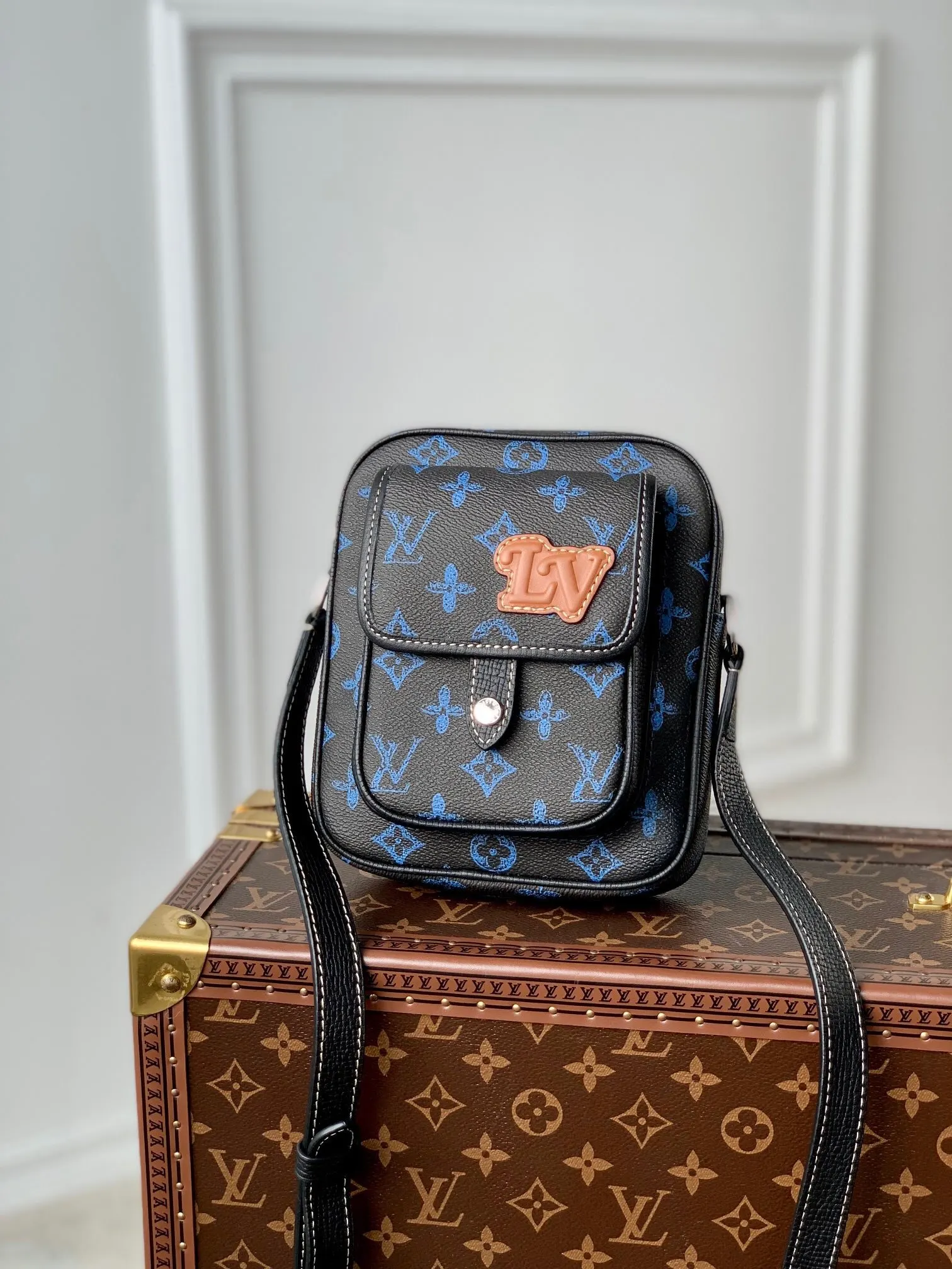 LV Christopher 雙肩包