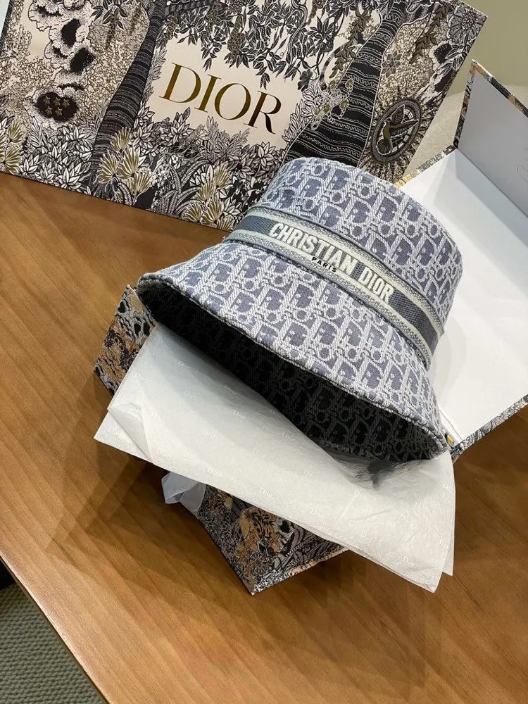 Dior Oblique 灰色帽子 精緻配飾款