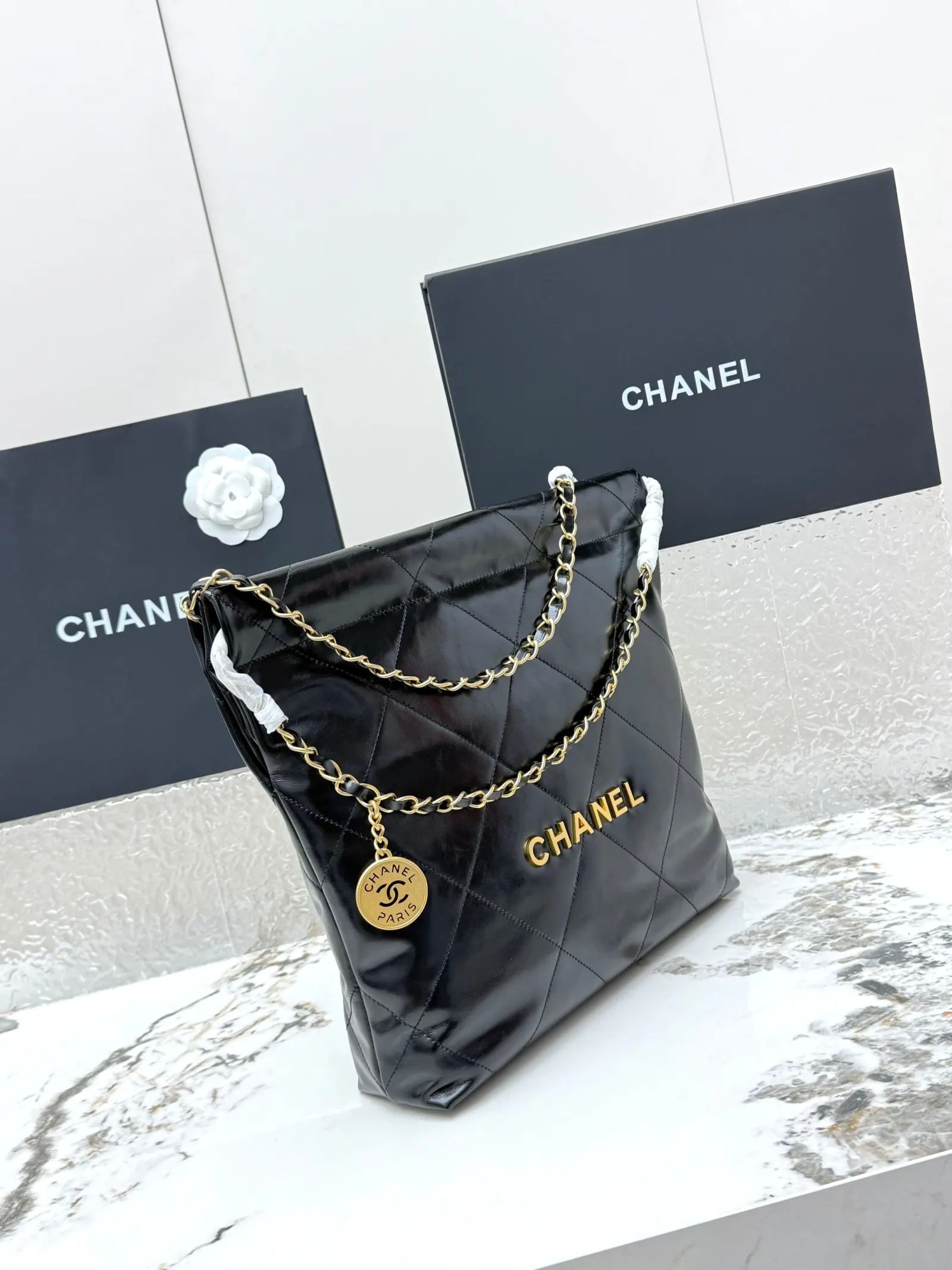 Chain Bag Leather