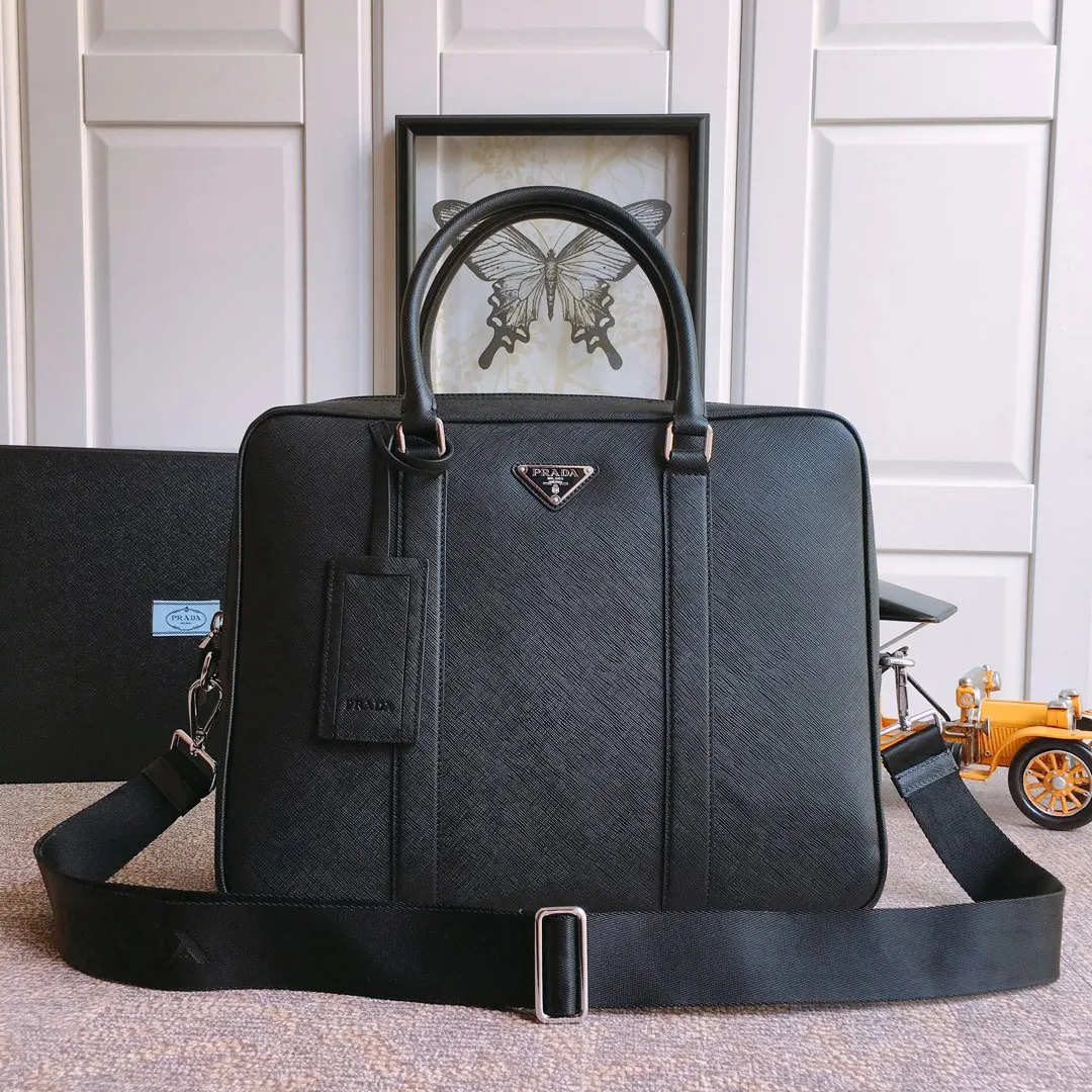Briefcase Business Commuter Classic Leather