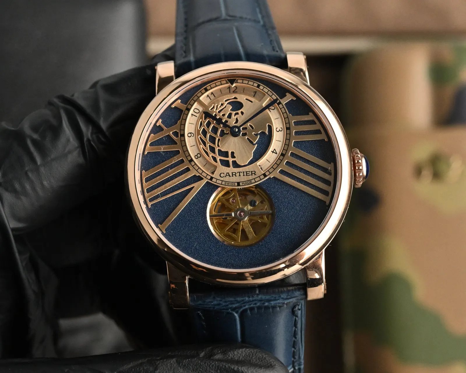 Cartier 小牛皮 批 卡地亚 地球系列 采用全自动机械