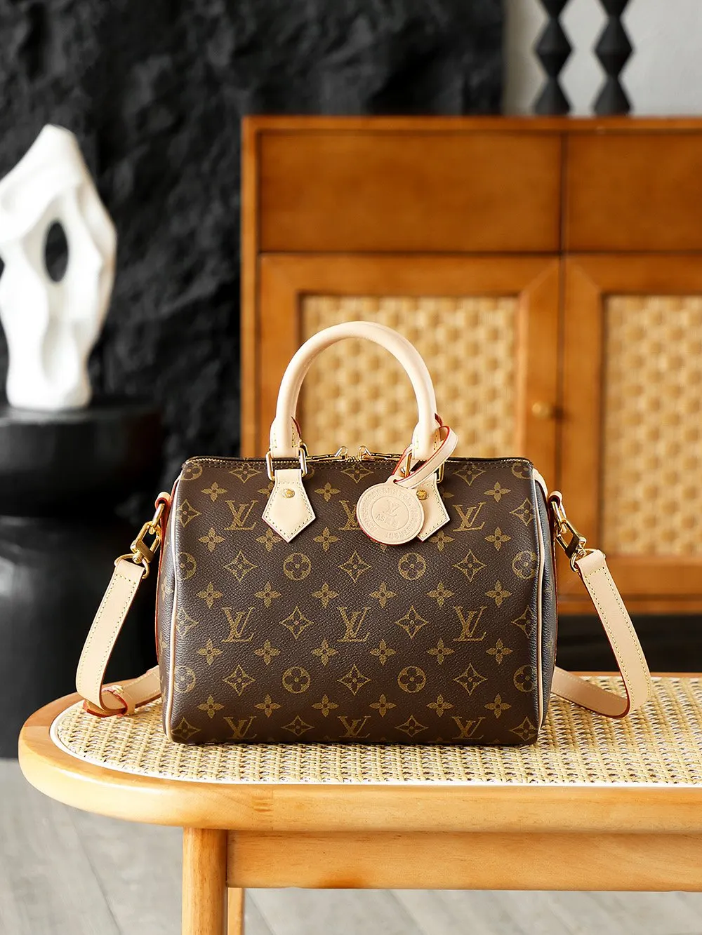 Keepall 這款源自 年代旅行風潮的手袋 因這位傳奇女星