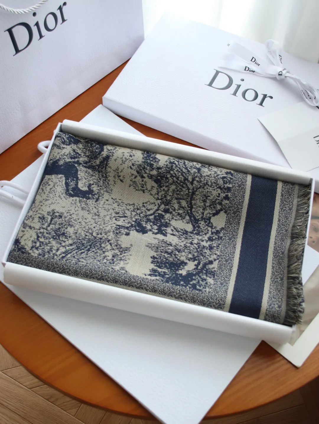 Dior 羊毛真絲方巾 精緻配飾款