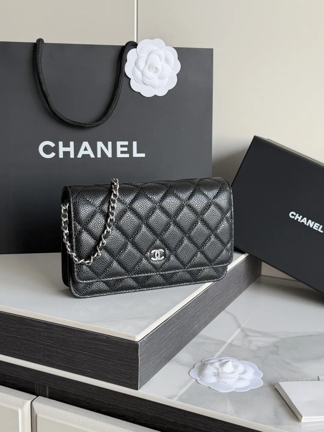 Chain Bag Leather