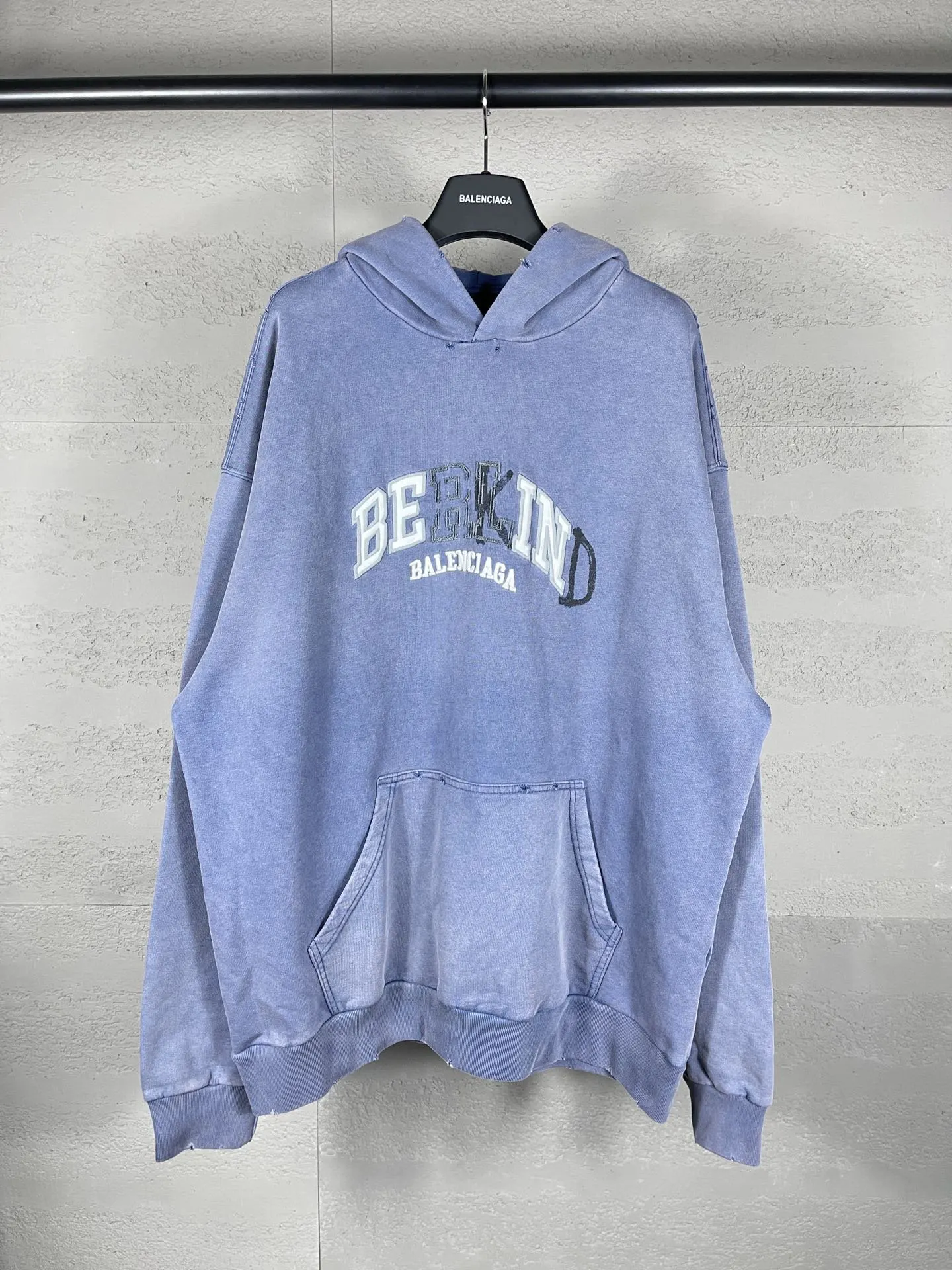 Balenciaga 灰色 純棉 Logo 棒球帽 精致搭配款