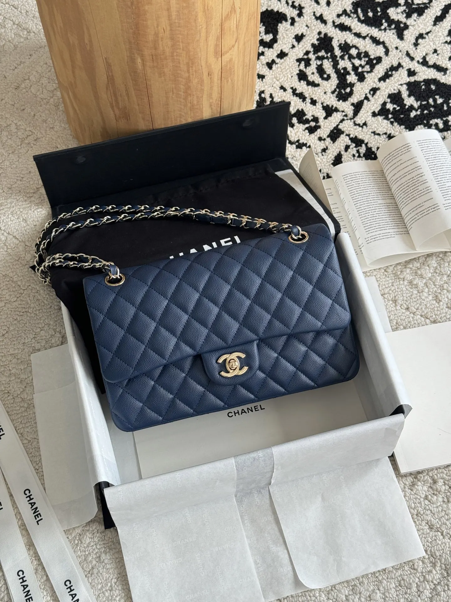 Crossbody Bag Lightweight Leather