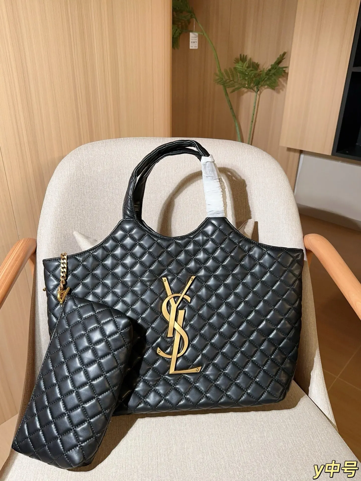 YSL 中号 无盒 Gaby绗缝纹路购物袋 lc 托特包 大容量托特款