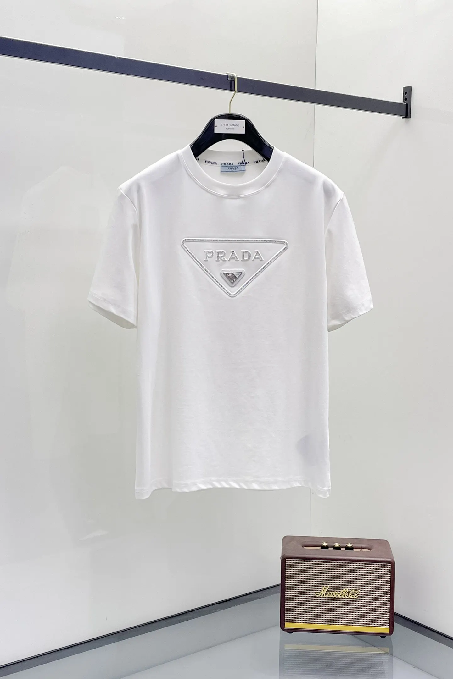 PRADA 马 贺岁 棉质 Logo 短袖T恤 休閒百搭款