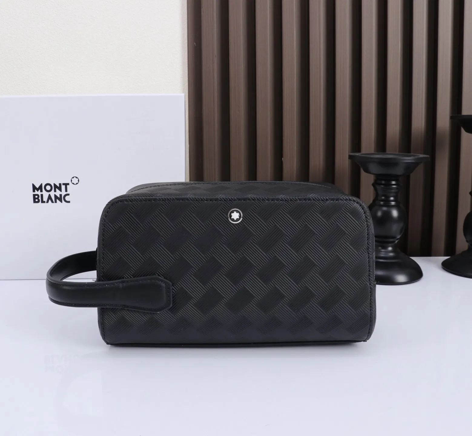 牛皮 MONTBLANC全新万宝龙风尚 系列洗 化妝包 便携收納款