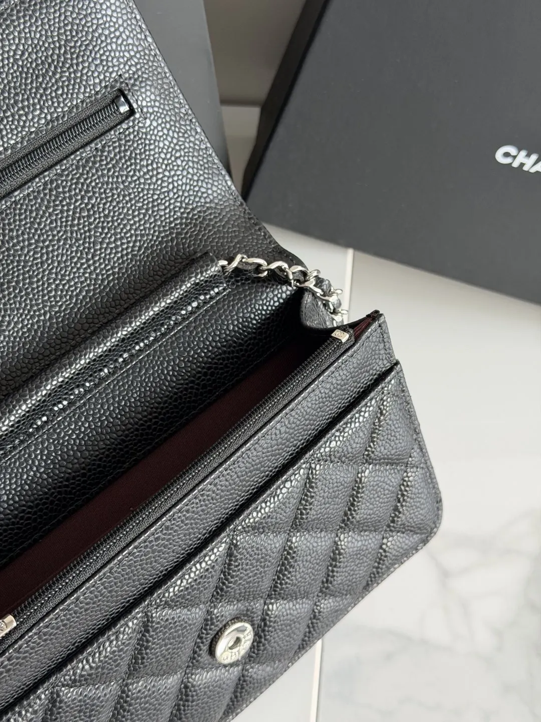 Chain Bag Leather