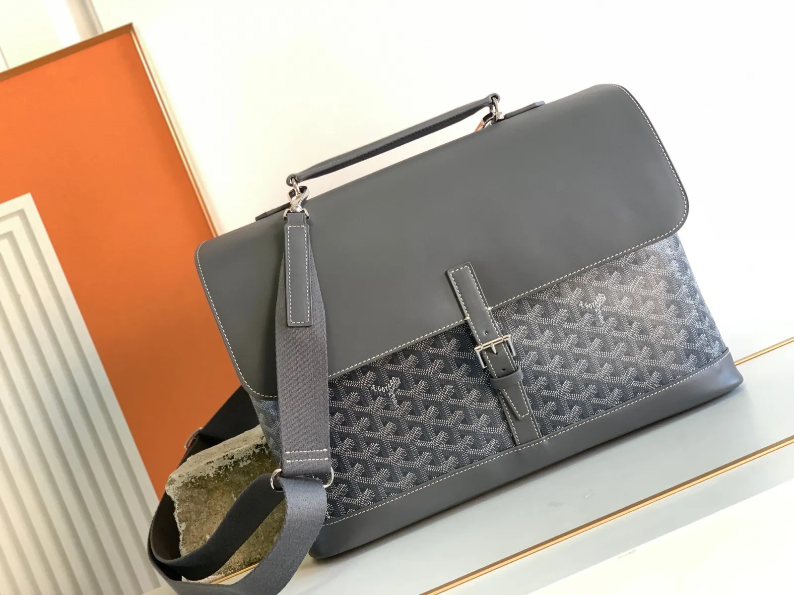 Briefcase Business Commuter Classic Leather