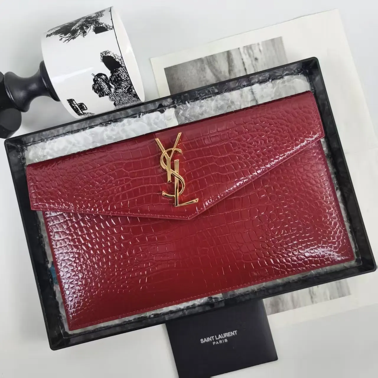 Clutch Bag Classic Leather