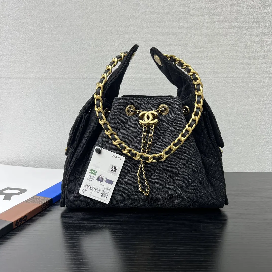 CHANEL 牛仔布Hobo腋下包 單肩背
