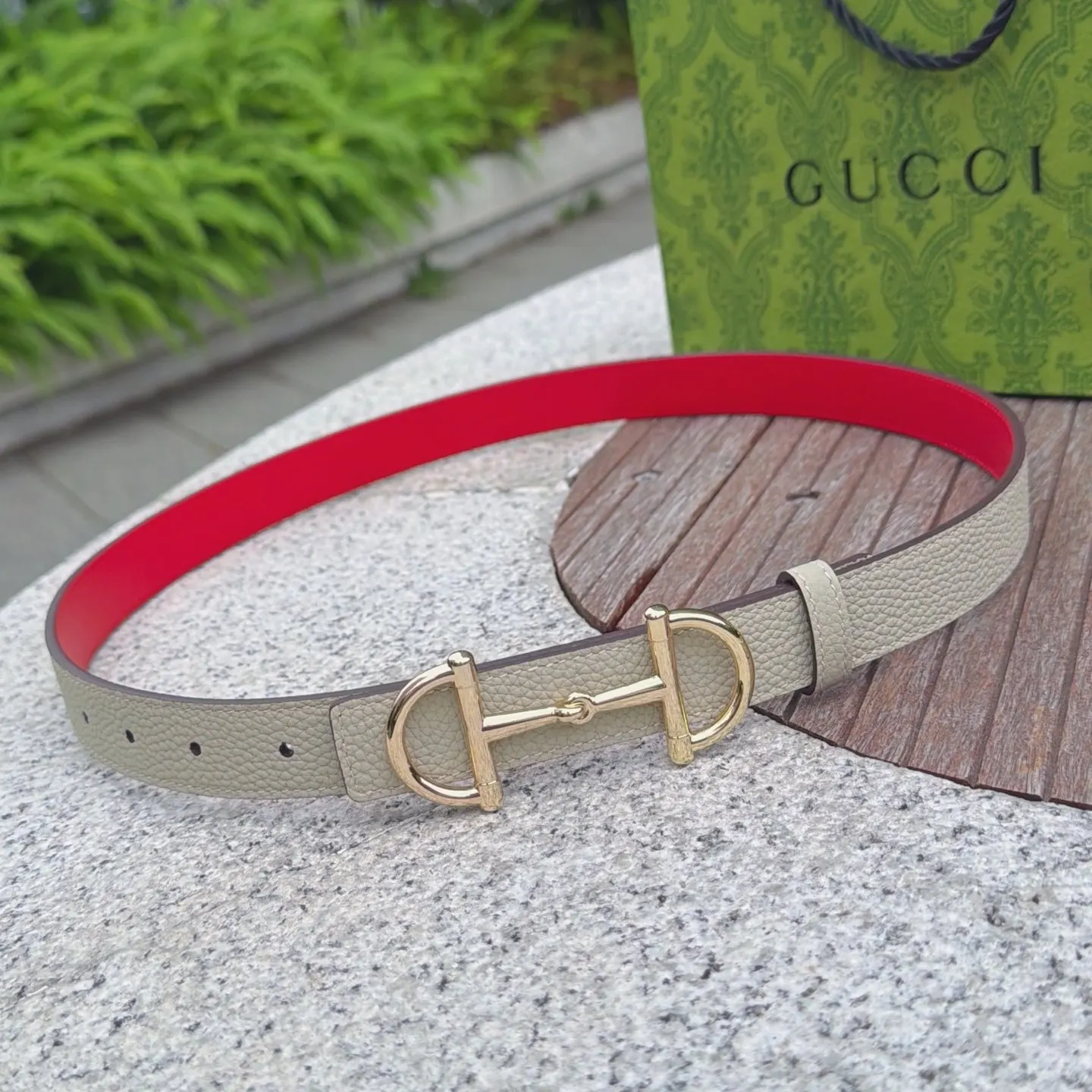 Gucci 雙G扣牛皮雙面腰帶 商務休閒款