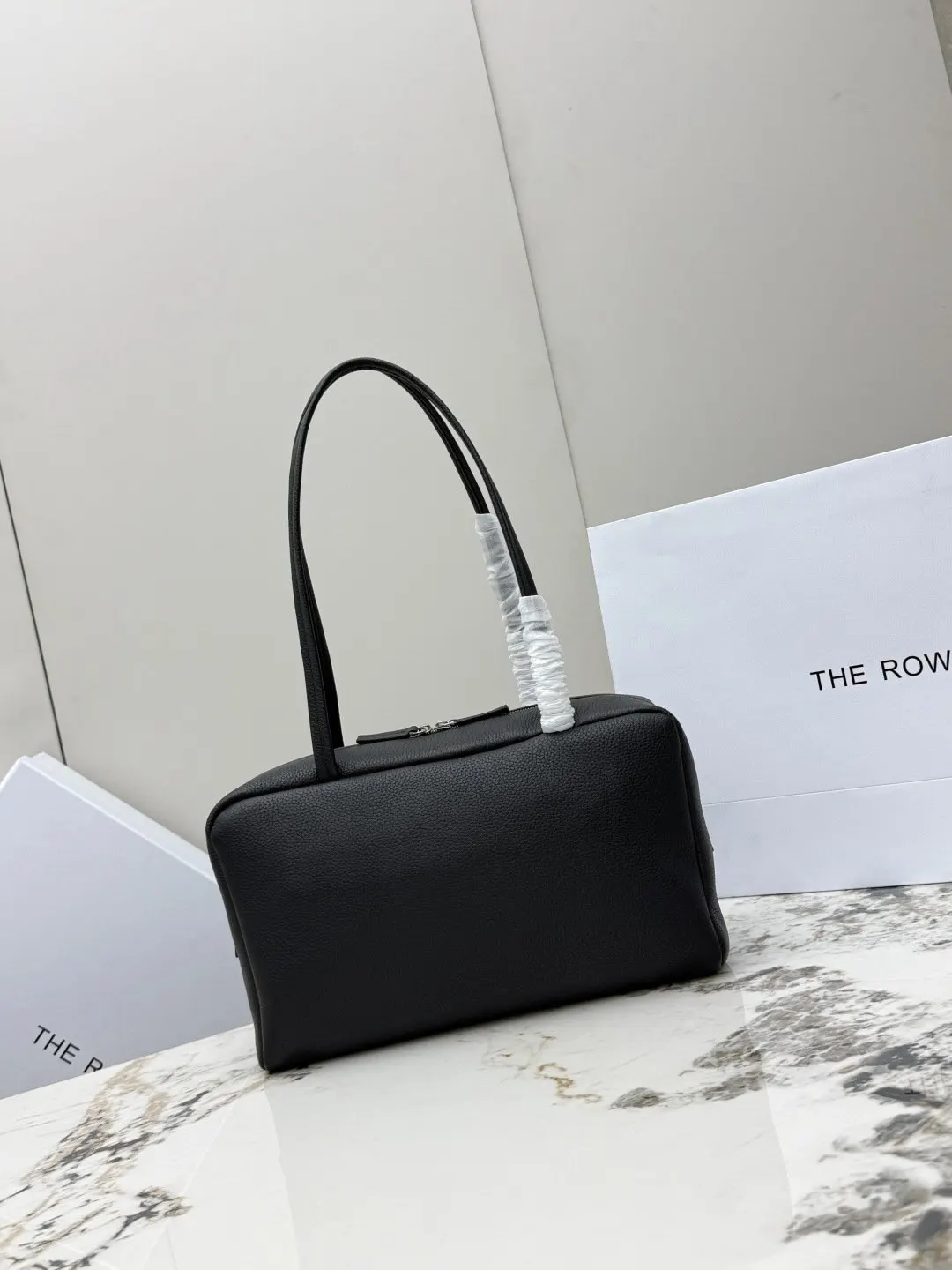 牛皮 玫瑰 TR荔枝纹 THE ROW Astra保 單肩包 日常單肩背款