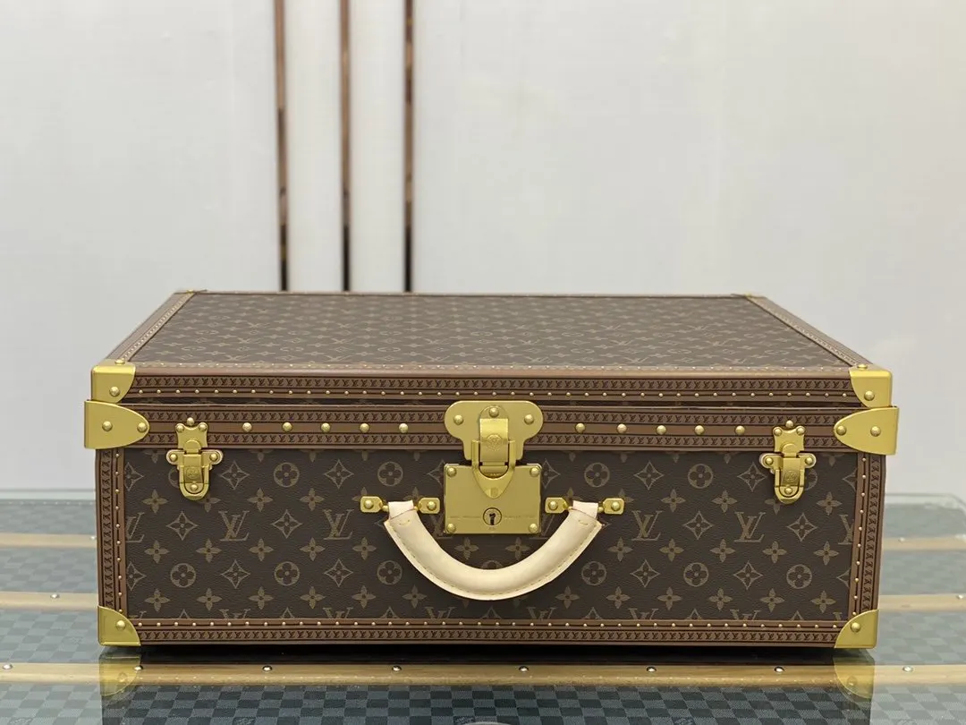 LV 金色 帆布 硬箱 纯铜五金 硬箱 著名的 行李箱 旅行拉杆款 轻便出行款