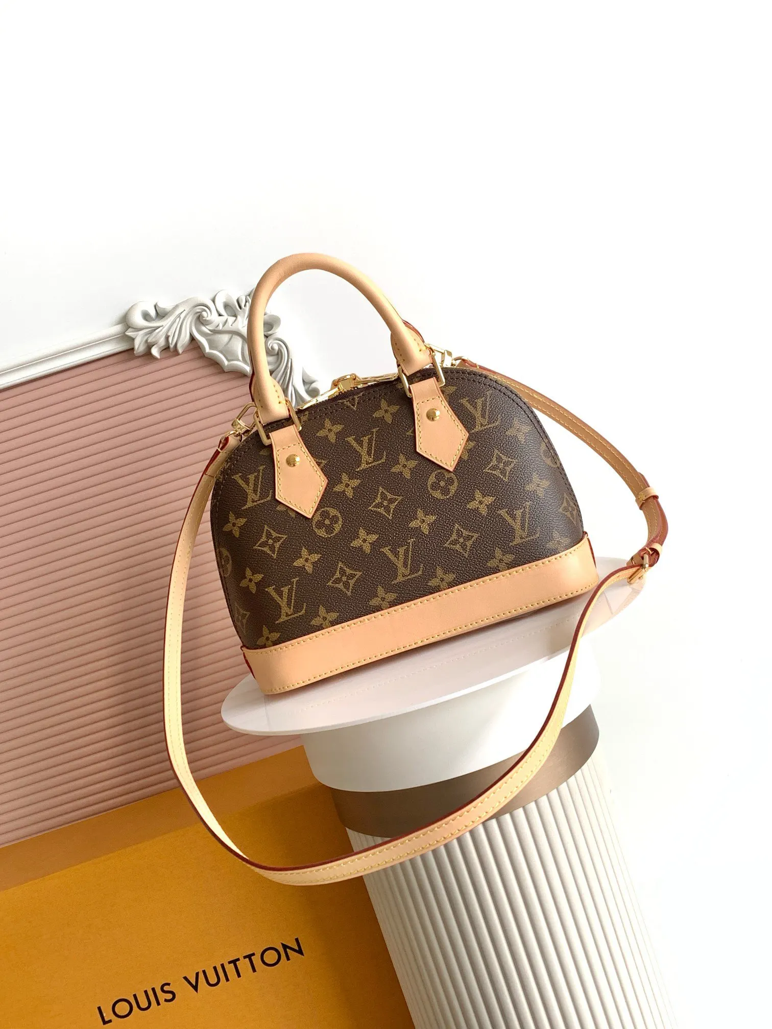 Alma 老花 牛皮 动态 老花新 收納包 旅行收納款