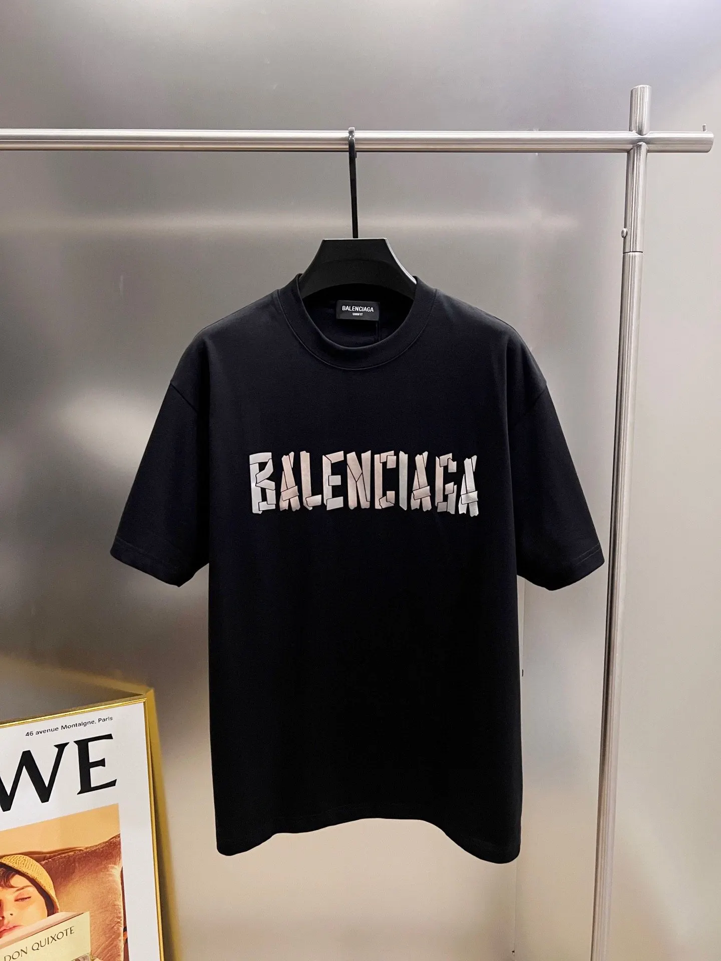 Balenciaga 黑色 Logo 短袖T恤 宽松休閒款