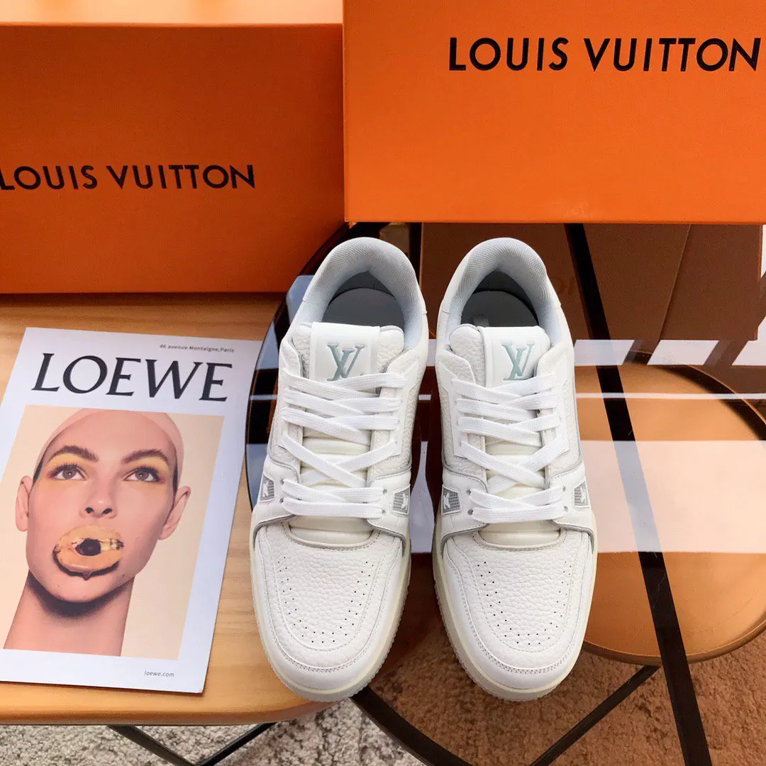 LV 鞋履