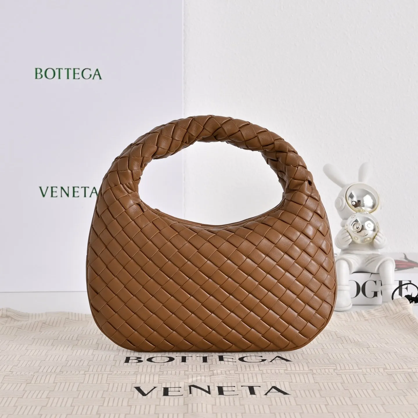 Bottega Veneta Style Image 1 Bottega Veneta Style Image 1