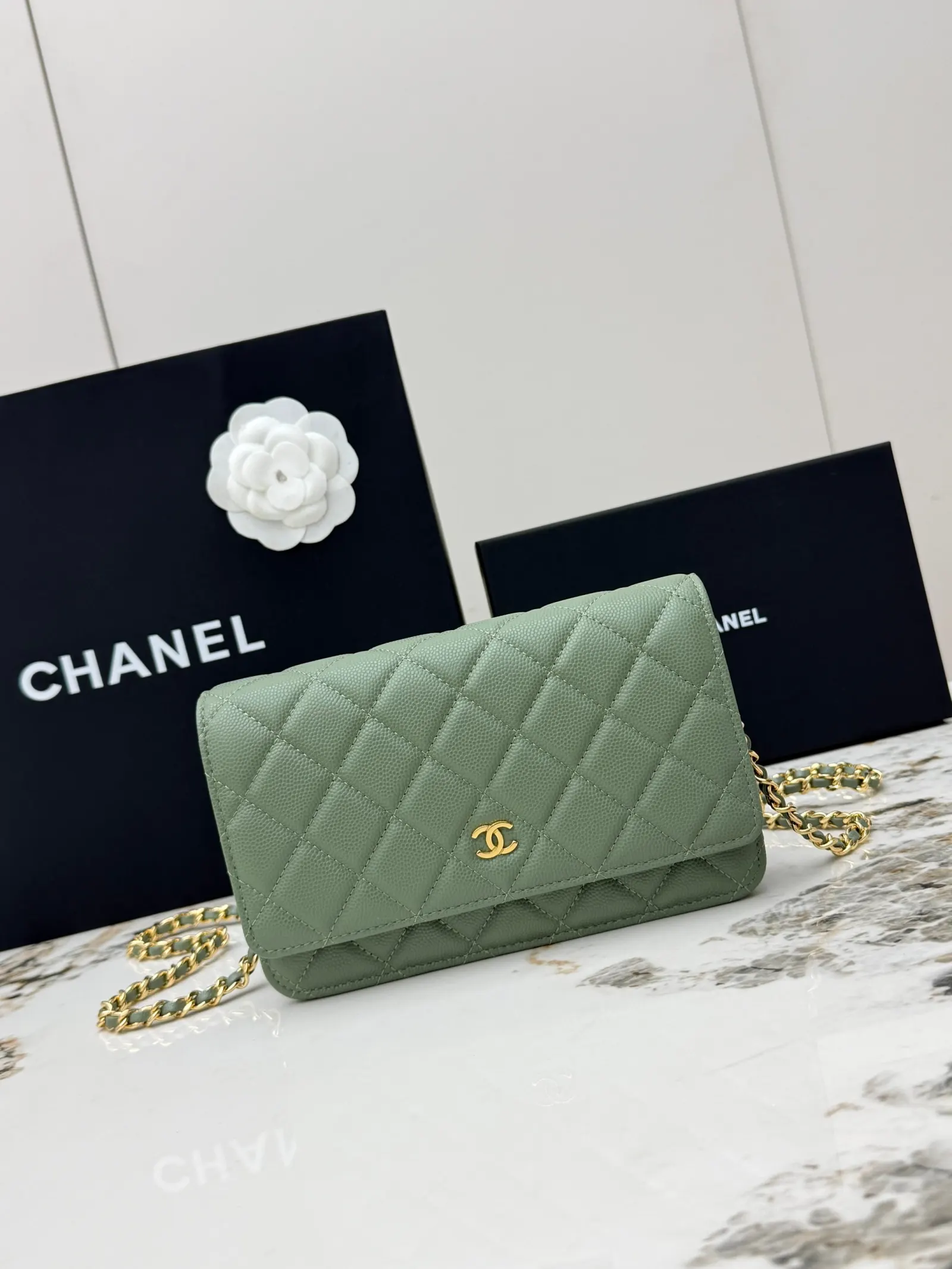 CHANEL 小牛皮 链条包 精致链条款
