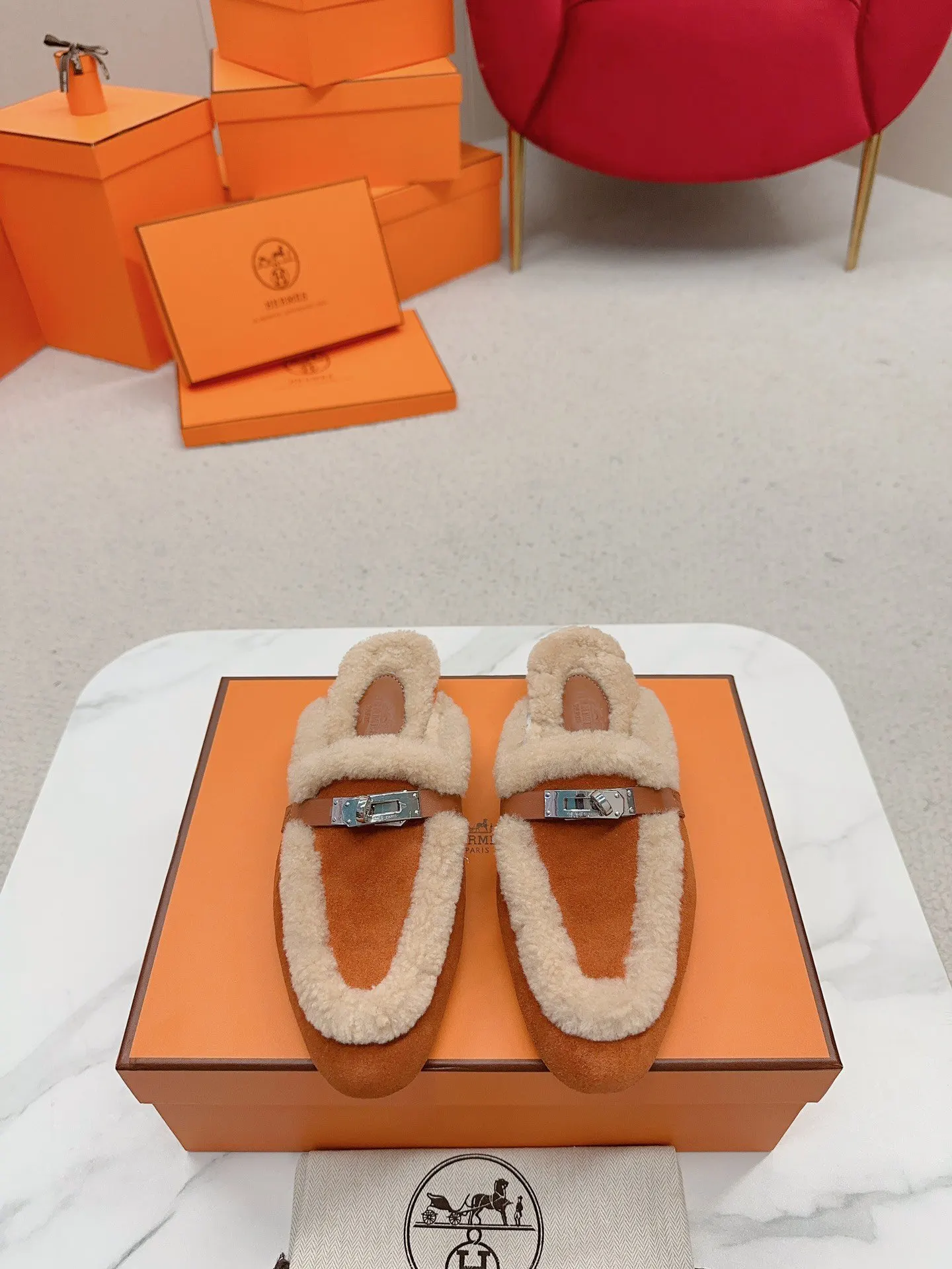 Hermes 小牛皮 拖鞋 舒適百搭款