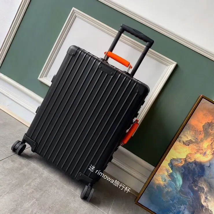 黑色 銀色 RIMOWA AM 聯名款 行李箱 旅行拉杆款 輕便出行款