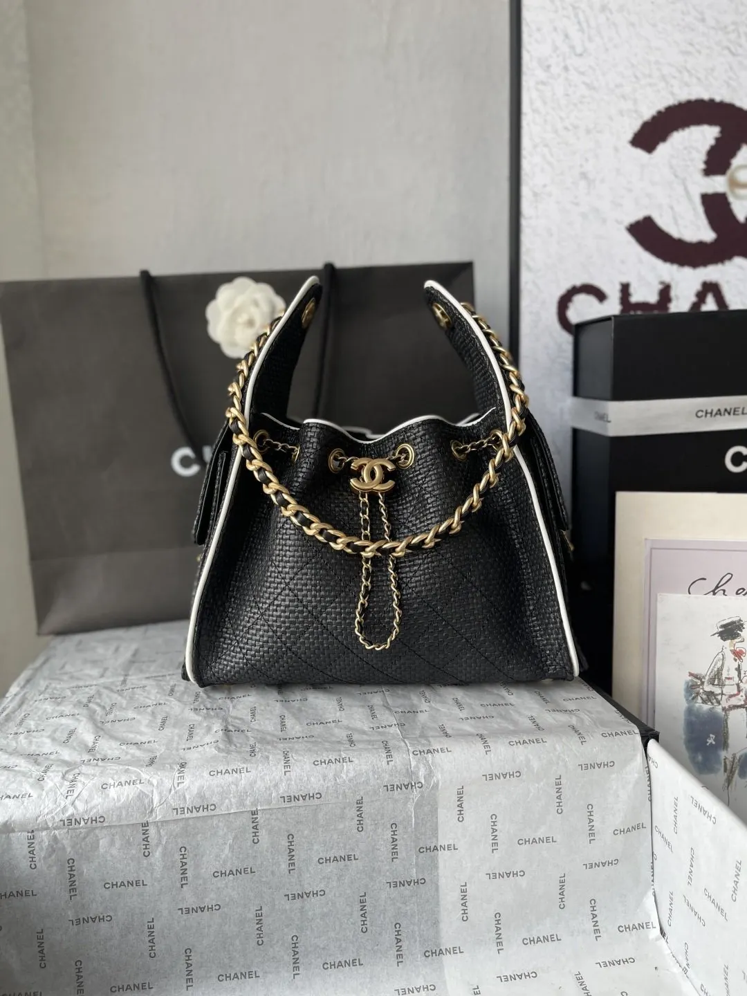 Chanel Black White Hobo Shoulder Bag Vintage
