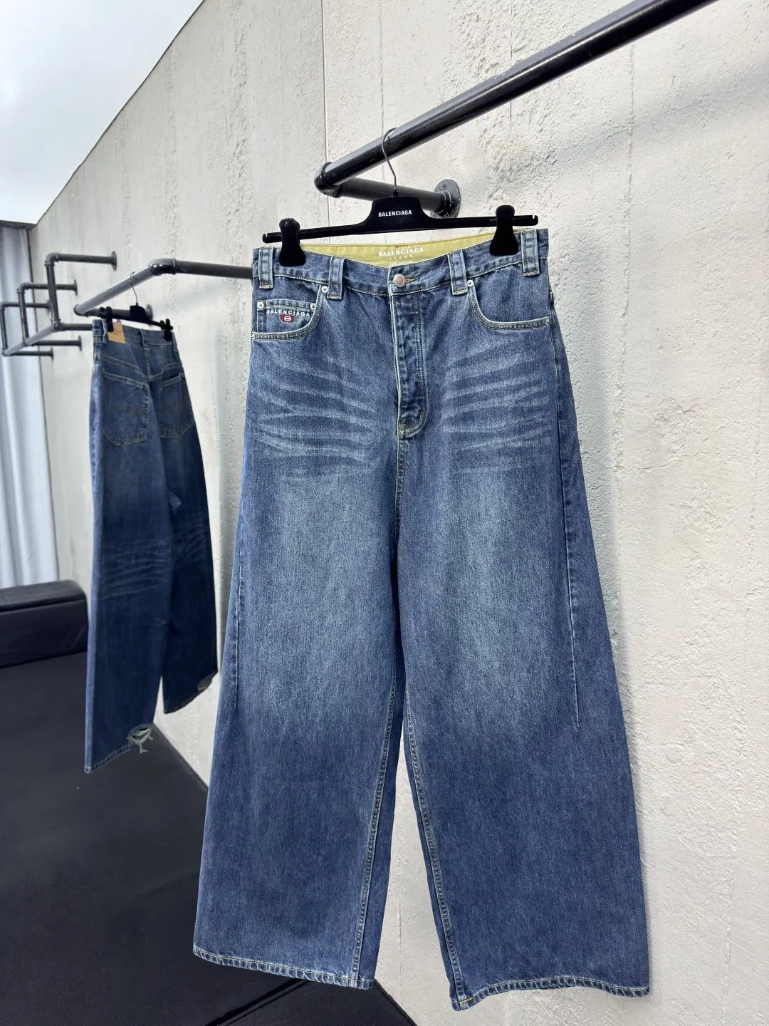 Balenciaga Street Casual