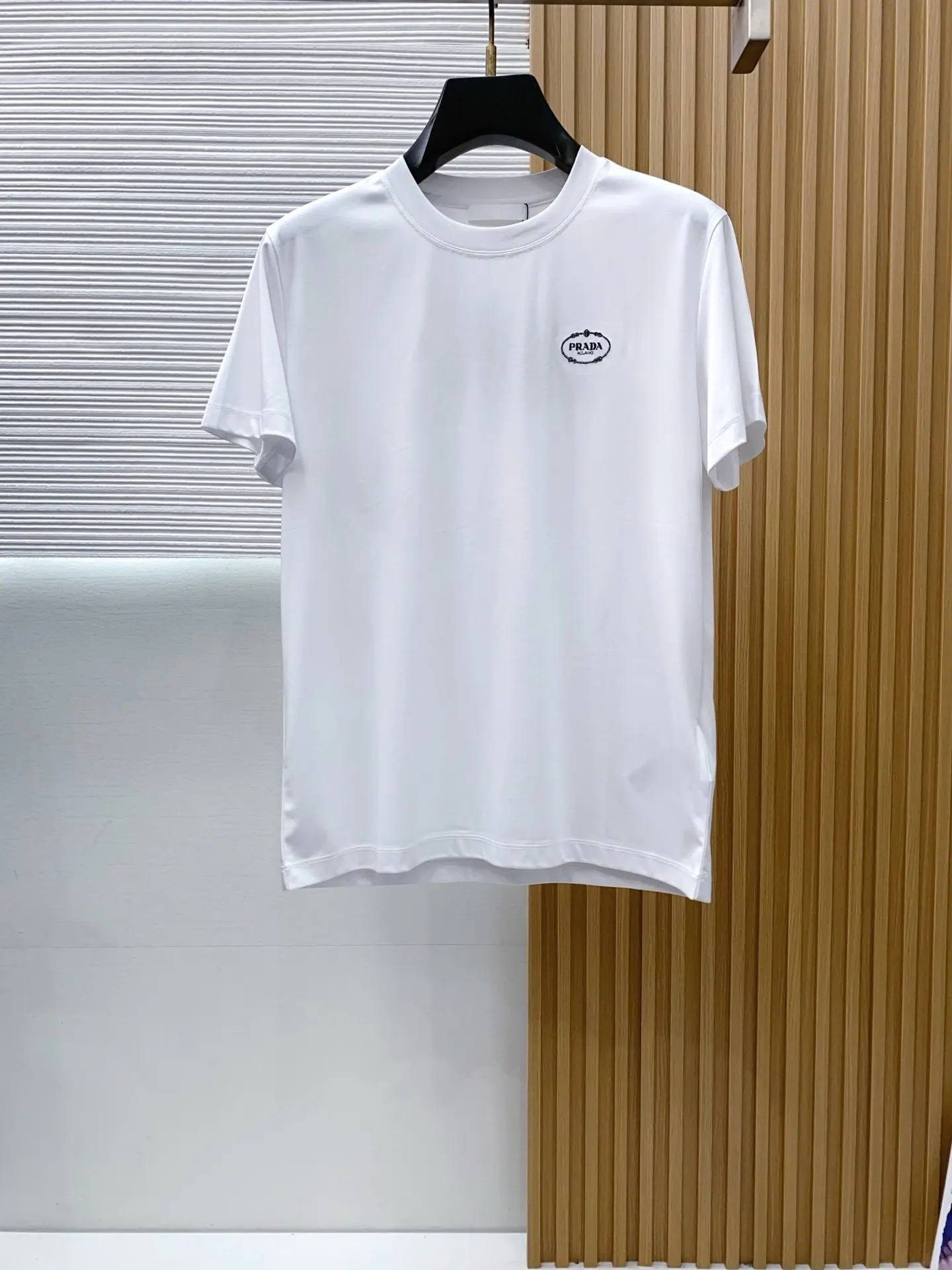 Prada T-Shirt Casual Versatile