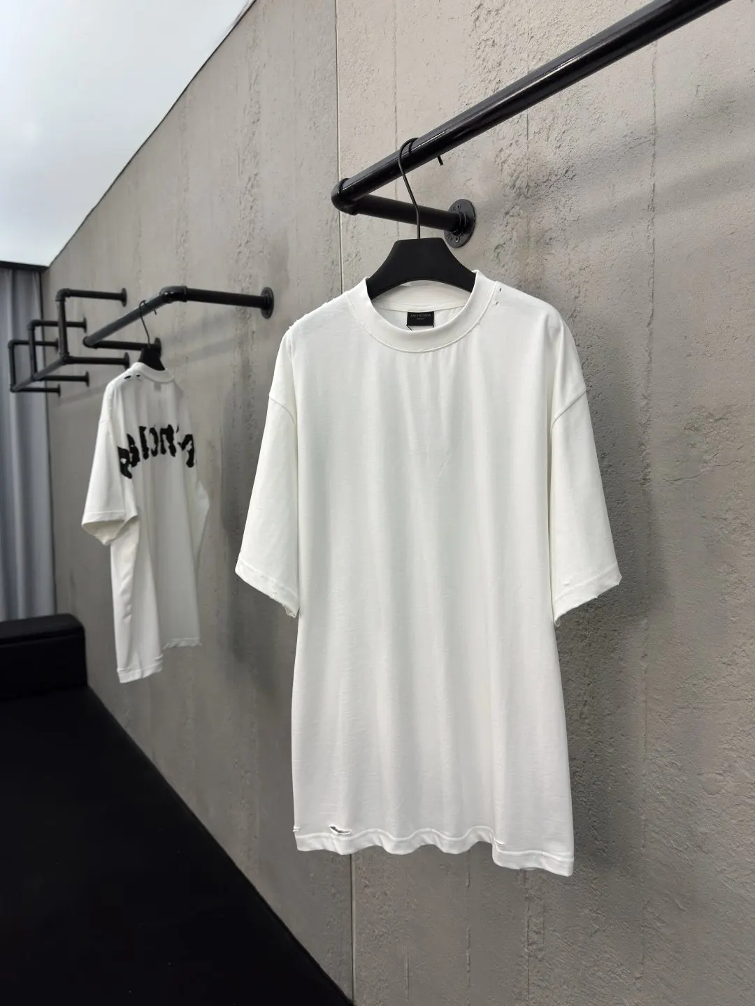 Balenciaga 白色 短袖T恤 街頭休閒款