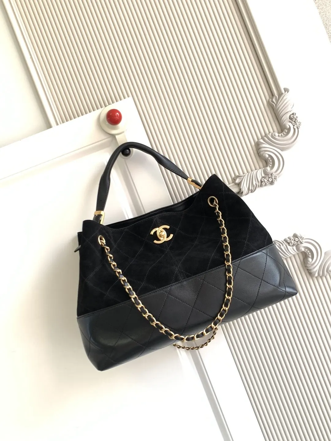 Chanel Tote Bag