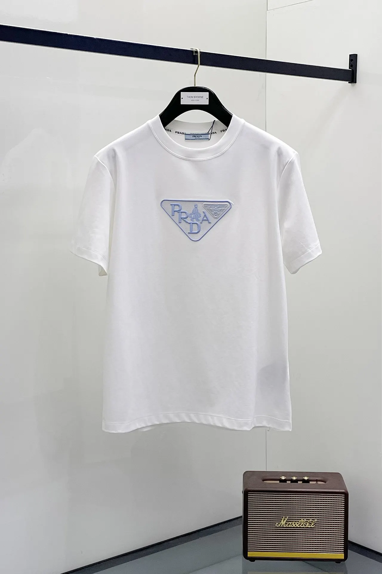 PRADA 马 贺岁 棉质 Logo 短袖T恤 休閒百搭款