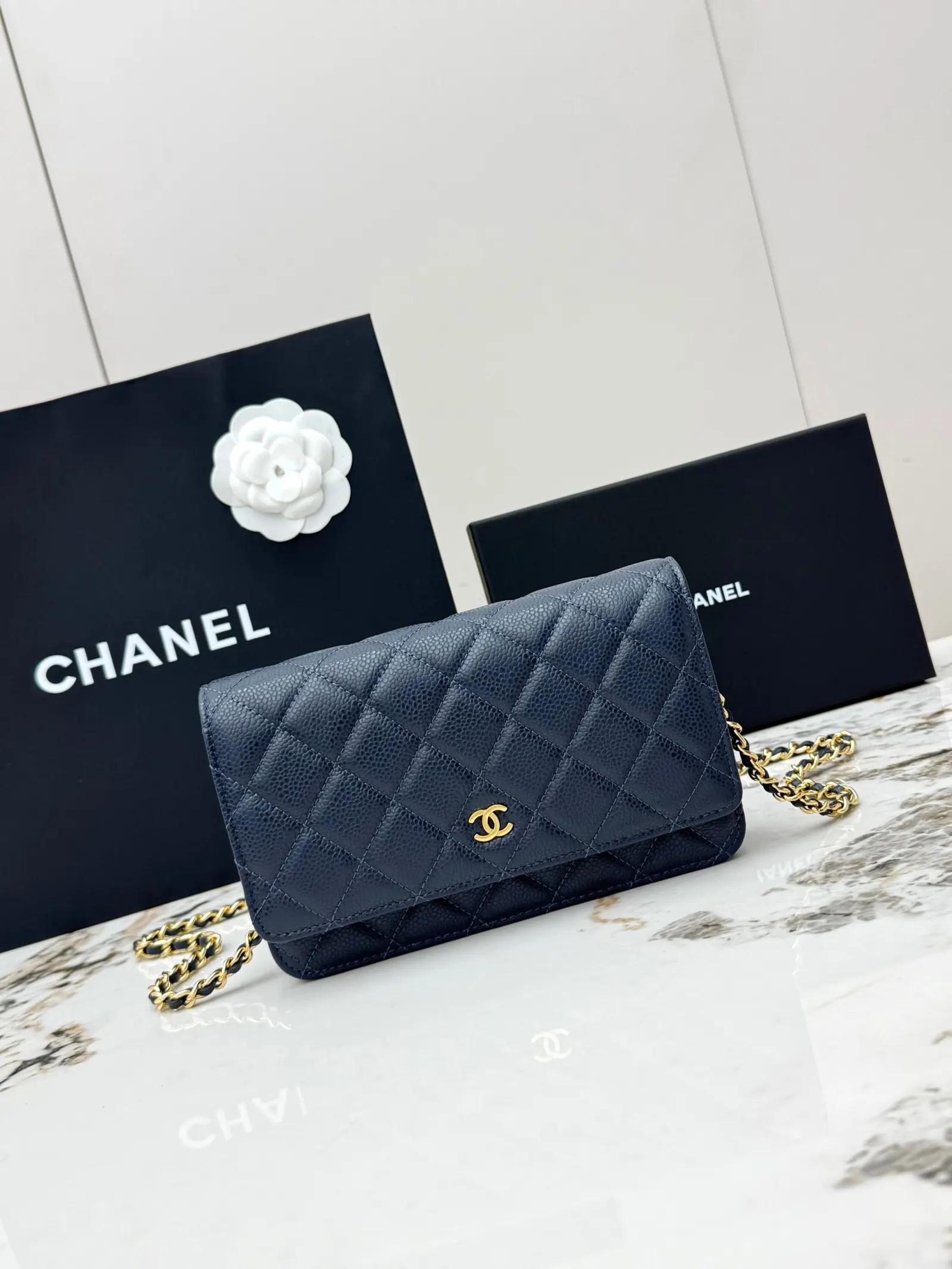 CHANEL 小牛皮 链条包 精致链条款