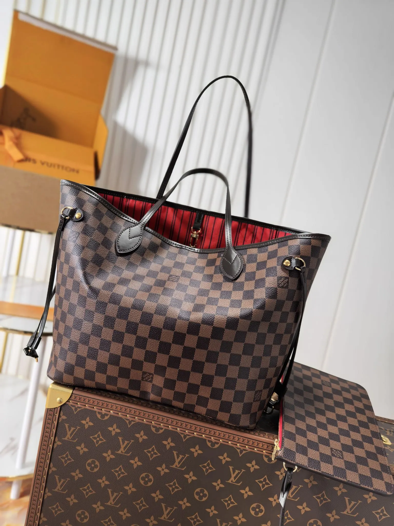Neverfull 老花 帆布 手拿包 精致手拿款