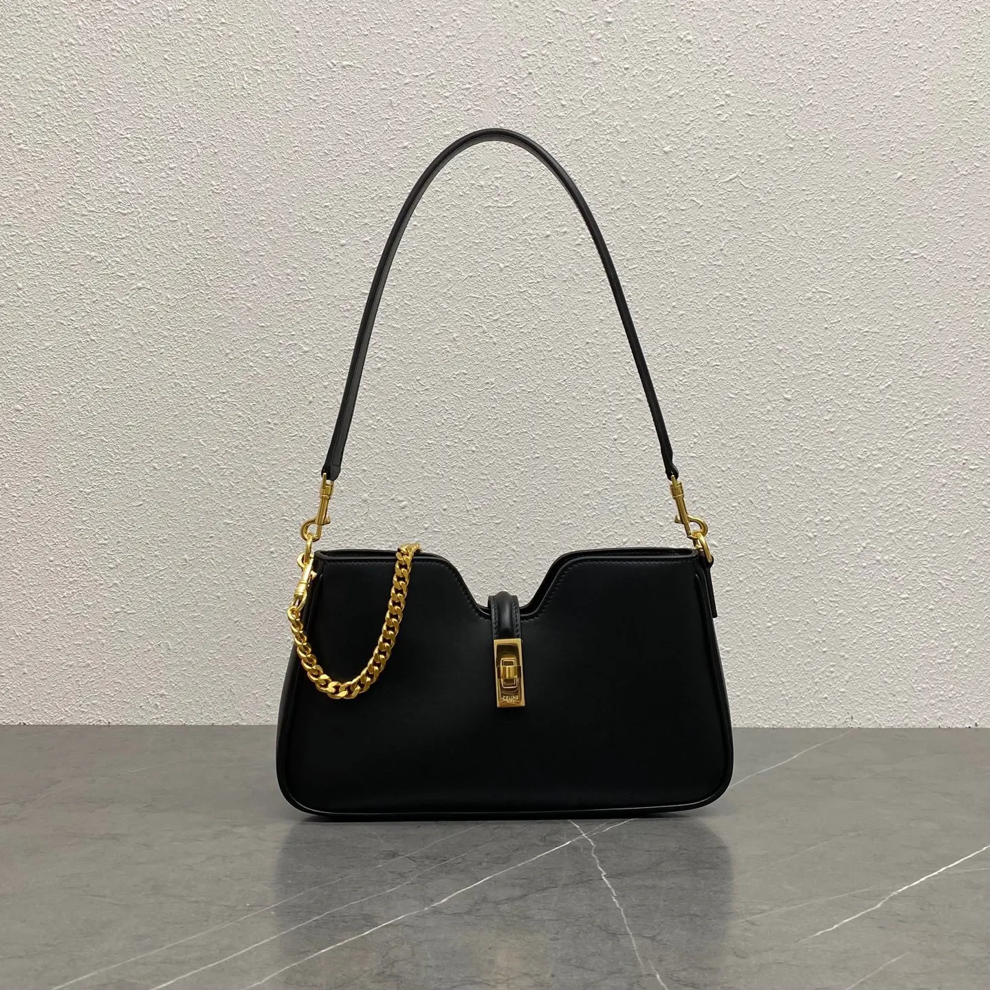 Celine 黑色 金色 腋下包 復古腋下背款
