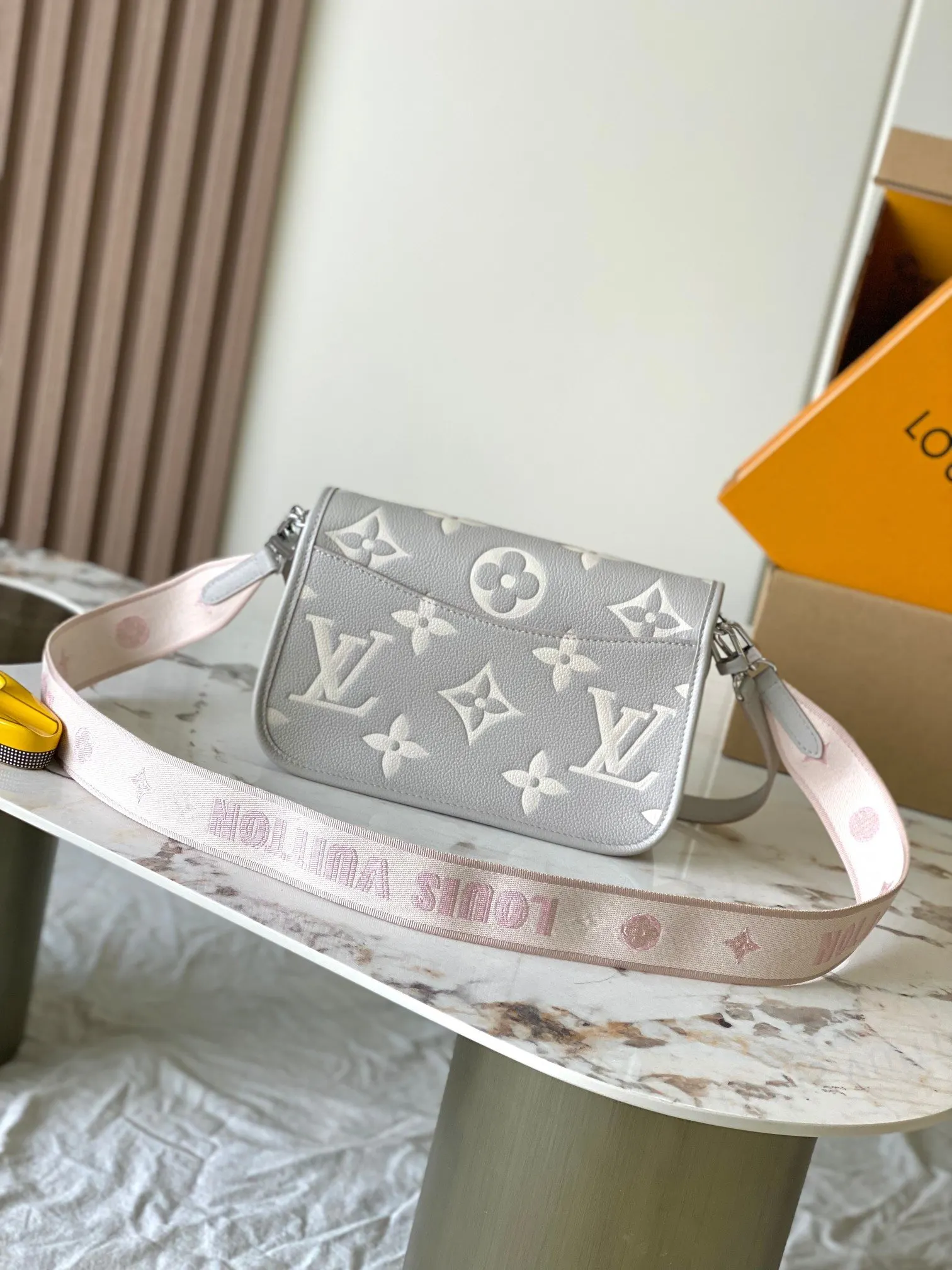 Shoulder Bag Leather