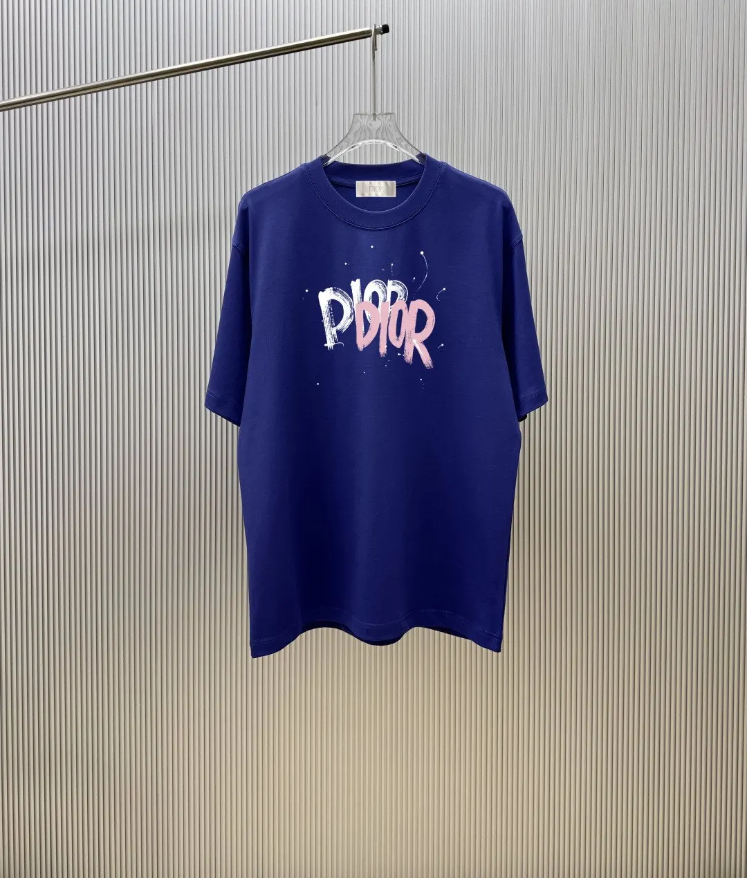 Dior 藍色字母短袖T恤 休閒寬鬆款