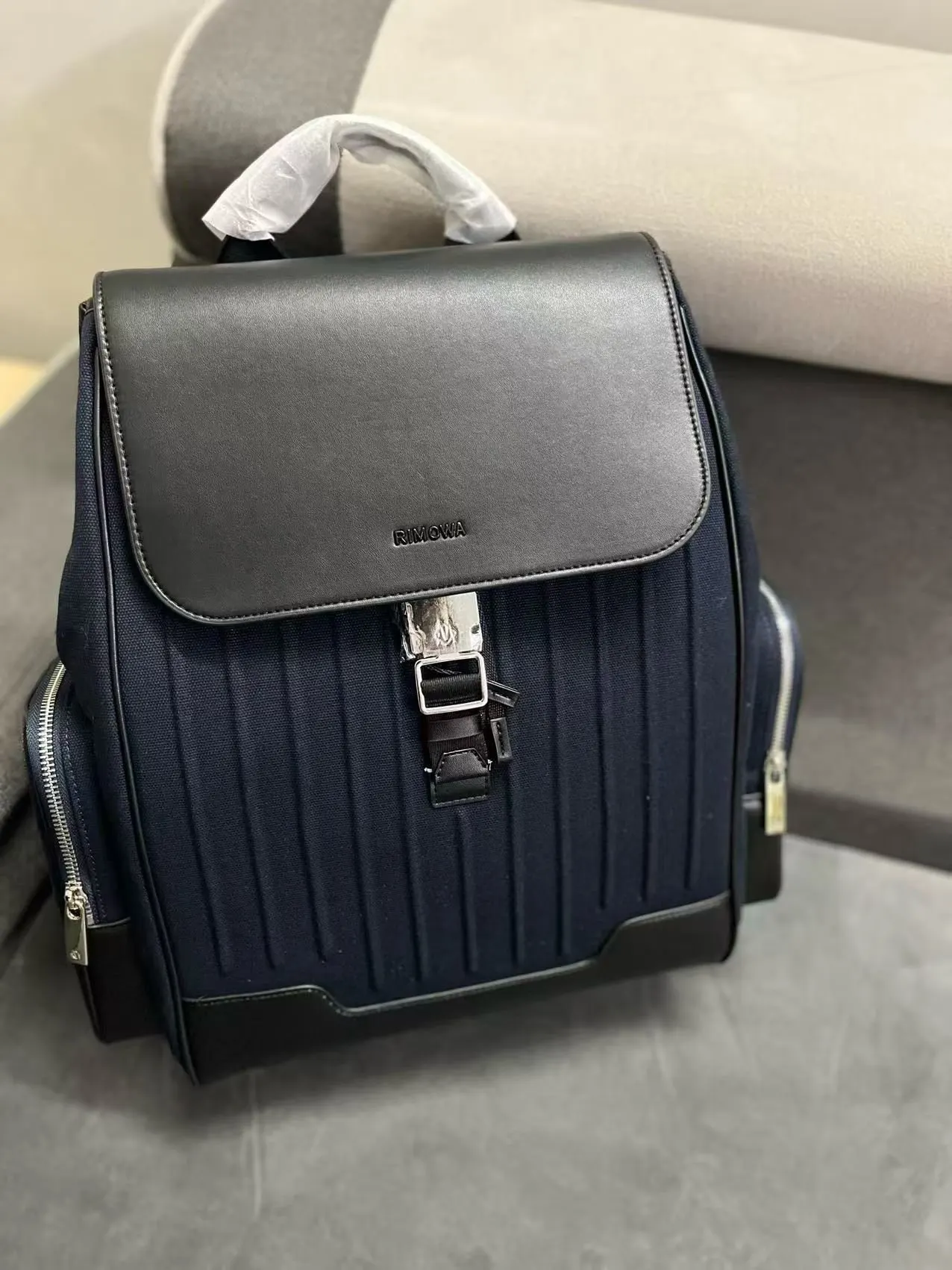 RIMOWA 黑色 雙肩包 精選款