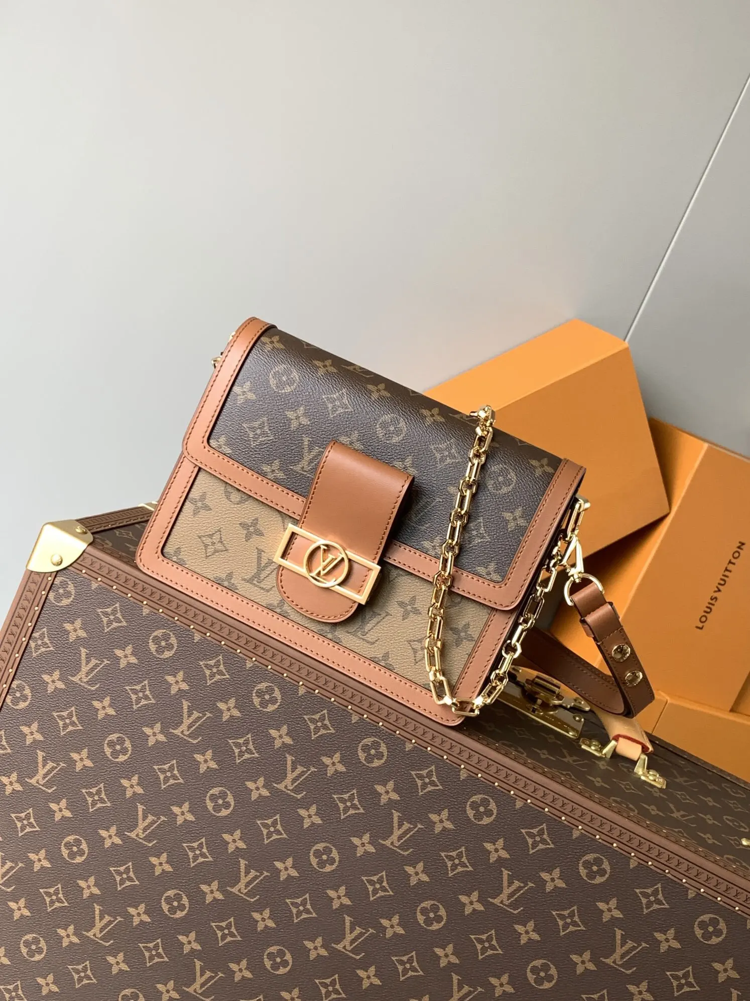 LV 帆布 将 Monogram 帆布与 Re 腋下包 复古腋下背款