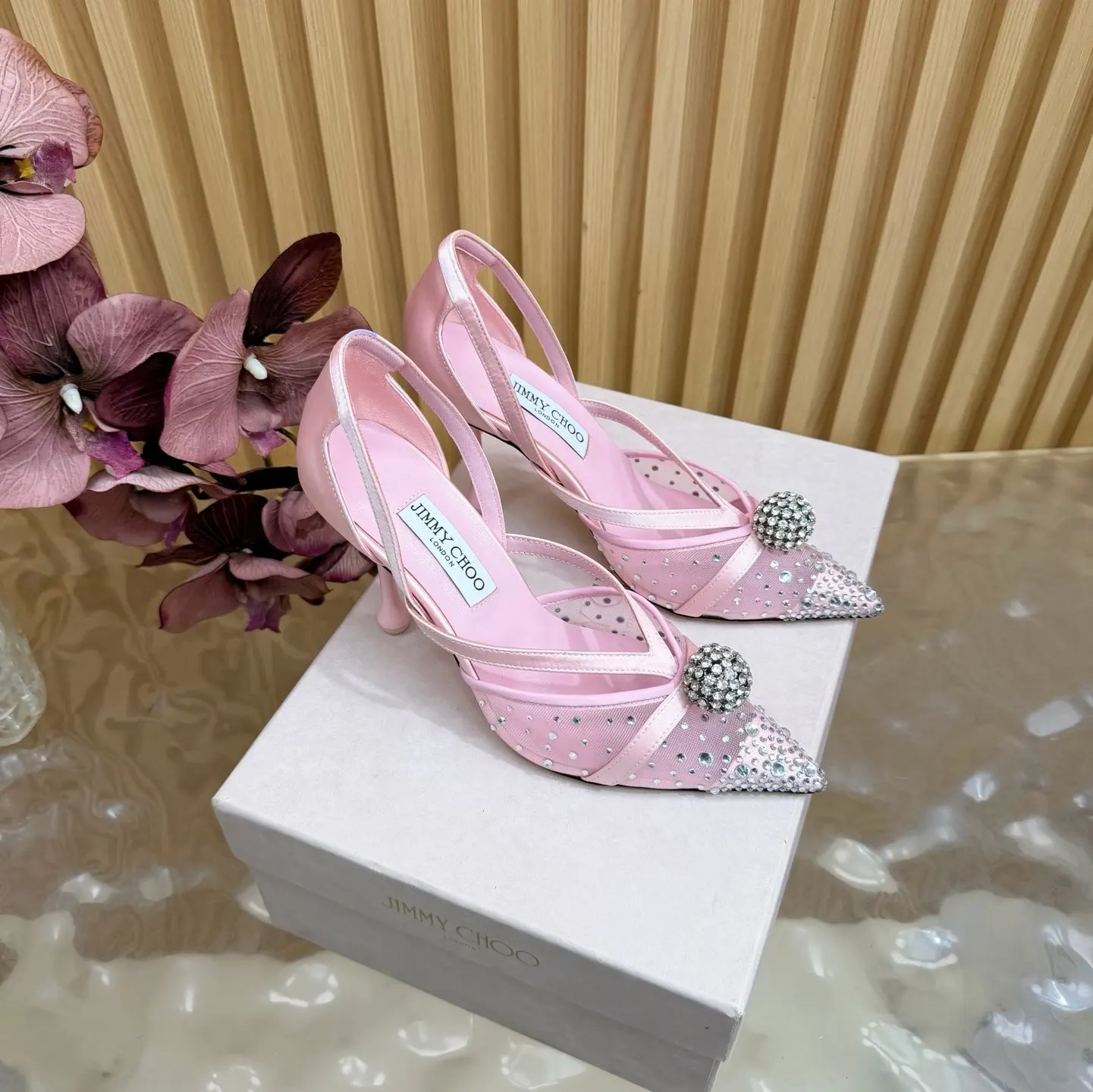Jimmy Choo Sneakers Casual Versatile Image 1 Jimmy Choo Sneakers Casual Versatile Image 1